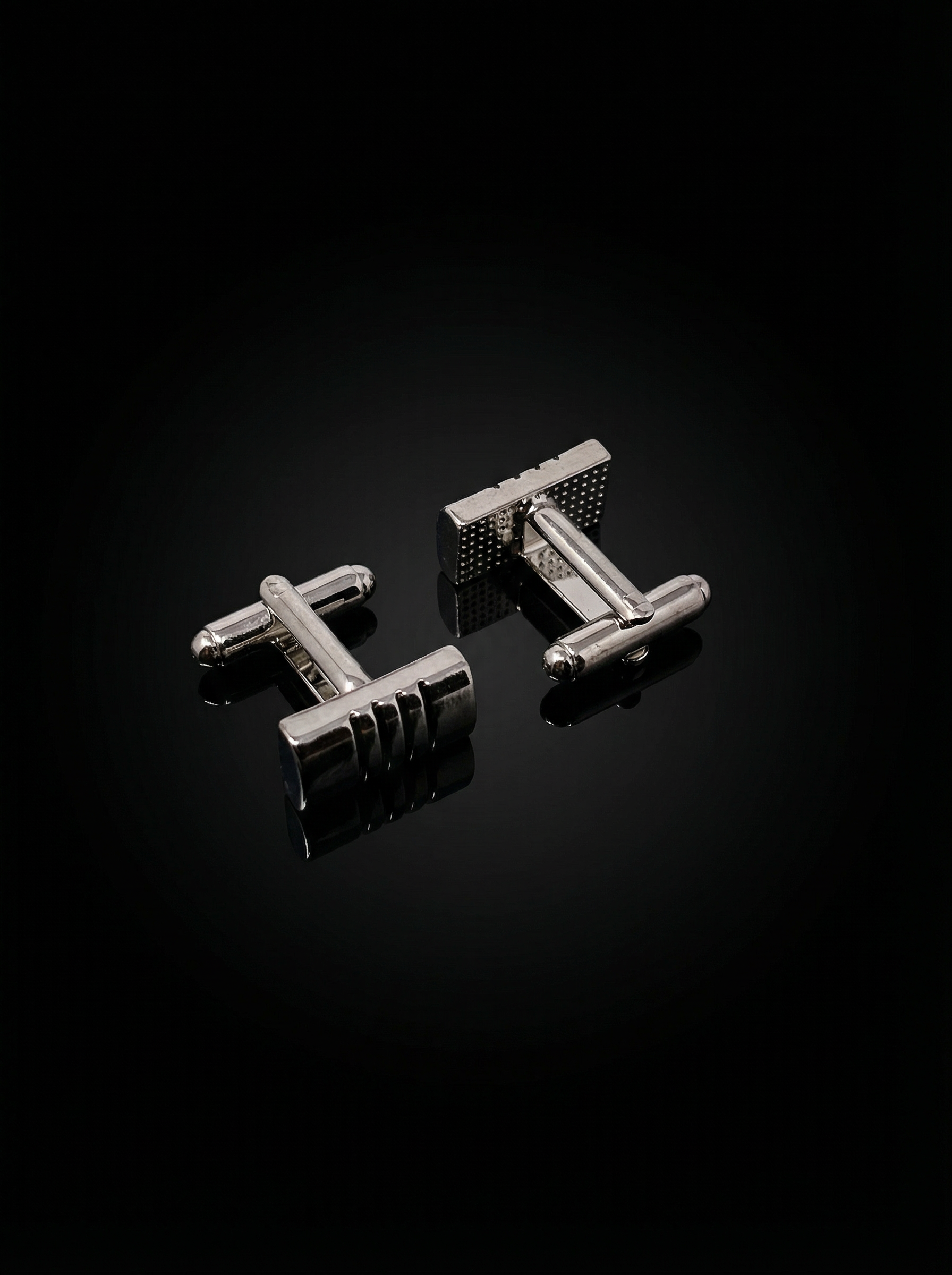 Grooved Metallic Bar Cufflinks Tivaaro