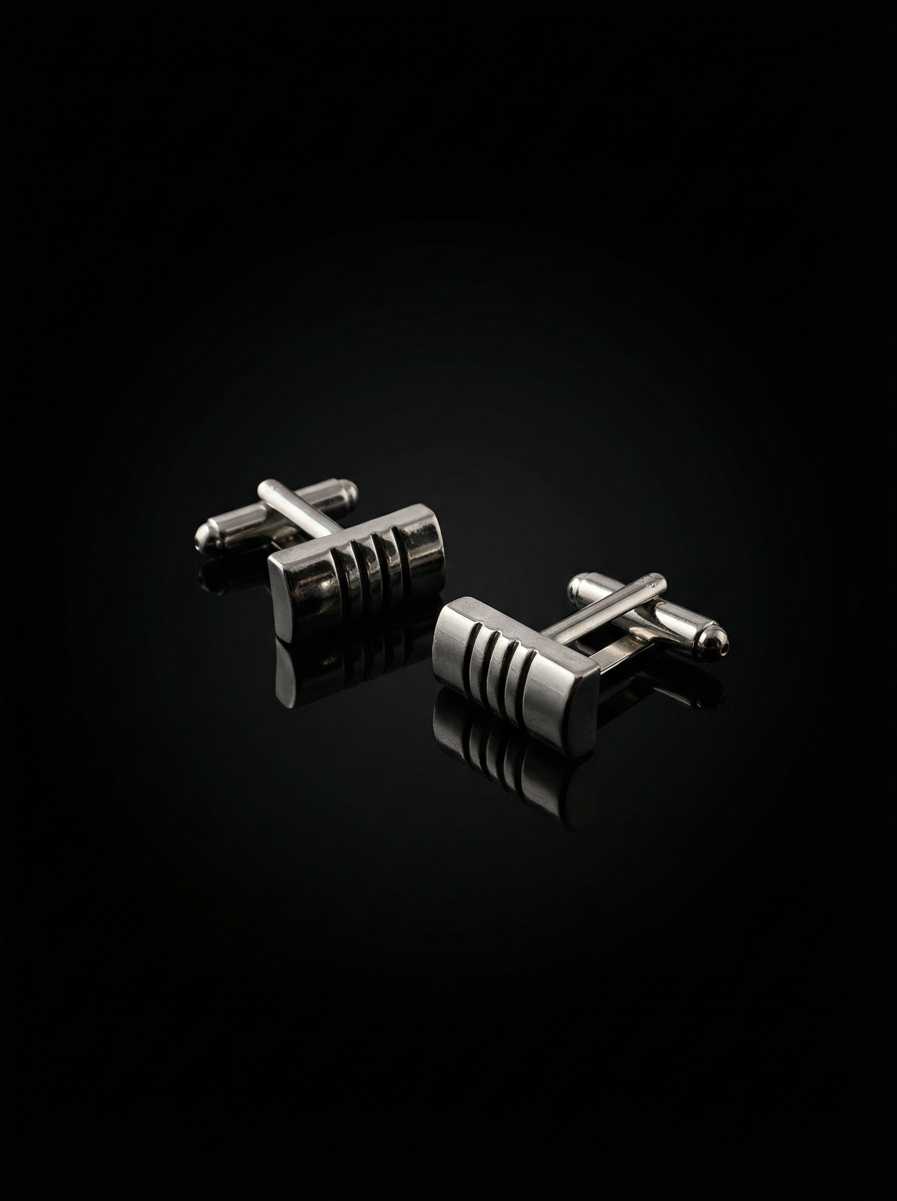 Grooved Metallic Bar Cufflinks Tivaaro