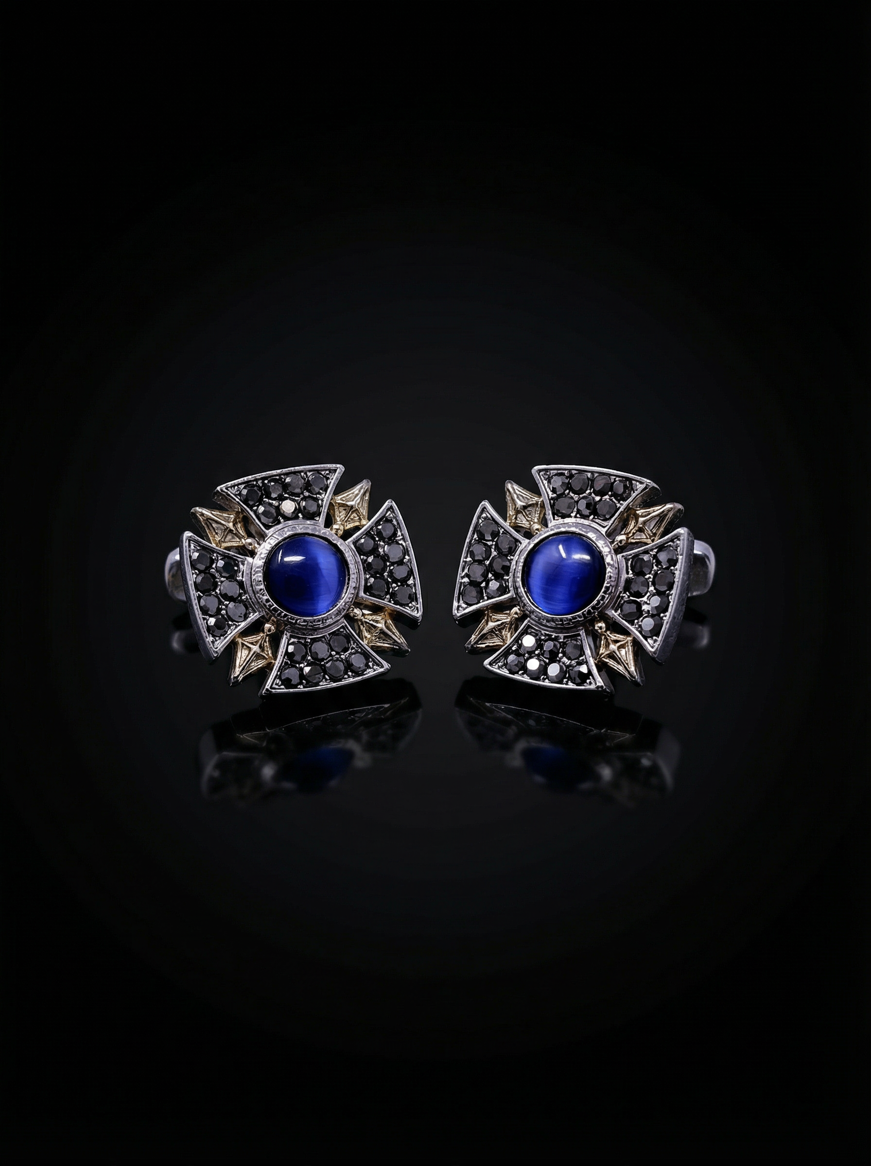 Heraldic Symbol Cufflinks Tivaaro