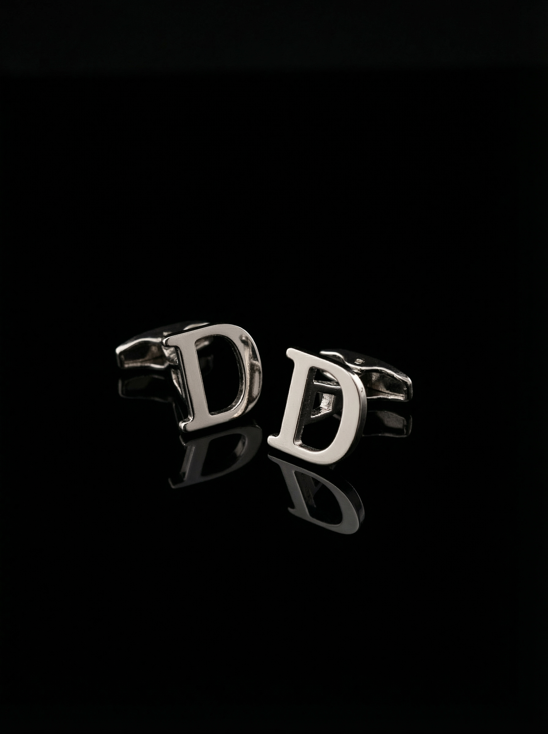 Letter D Cufflinks Tivaaro