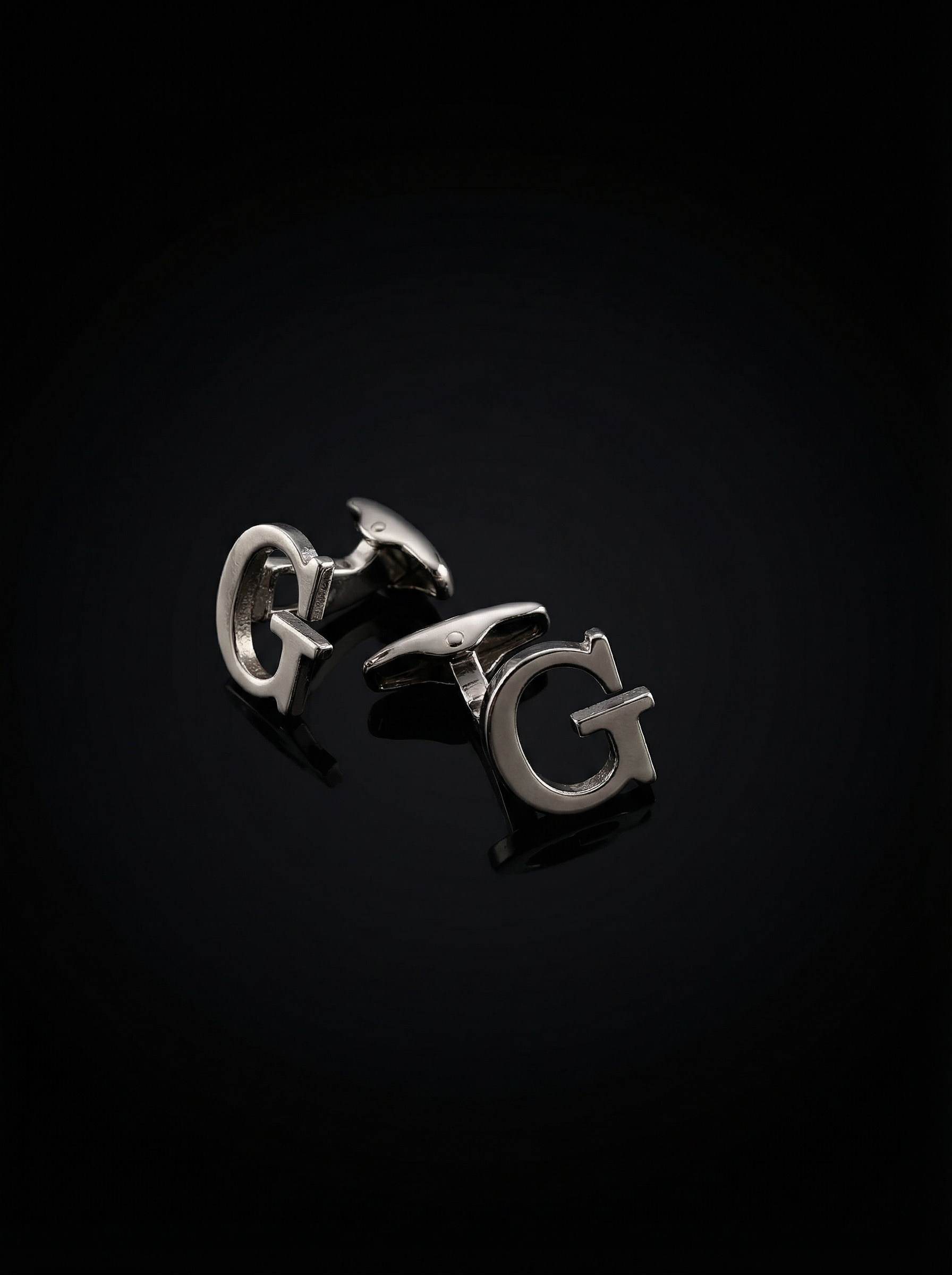 Letter G Cufflinks Tivaaro