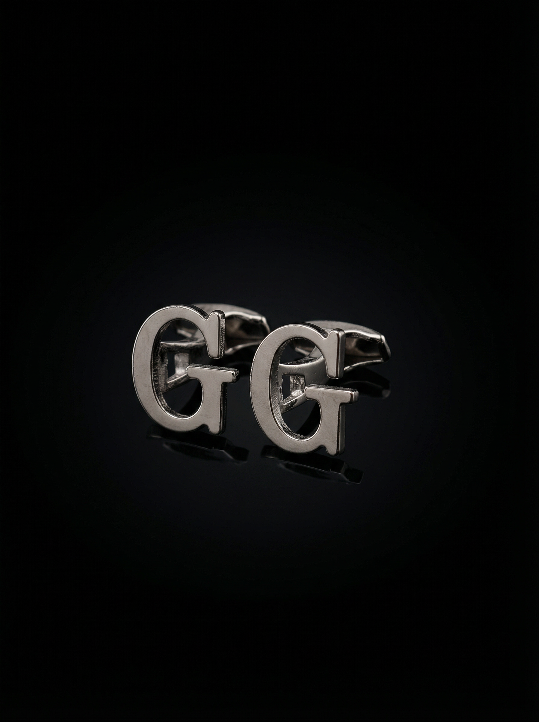 Letter G Cufflinks Tivaaro