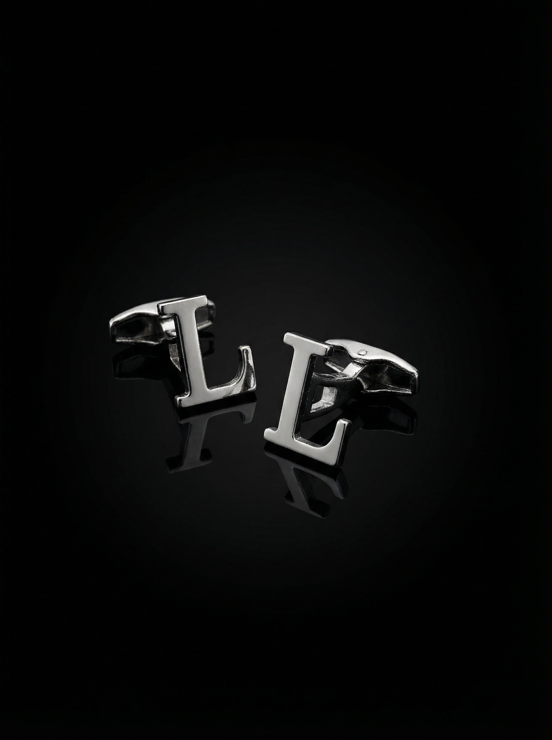 Letter L Cufflinks Tivaaro
