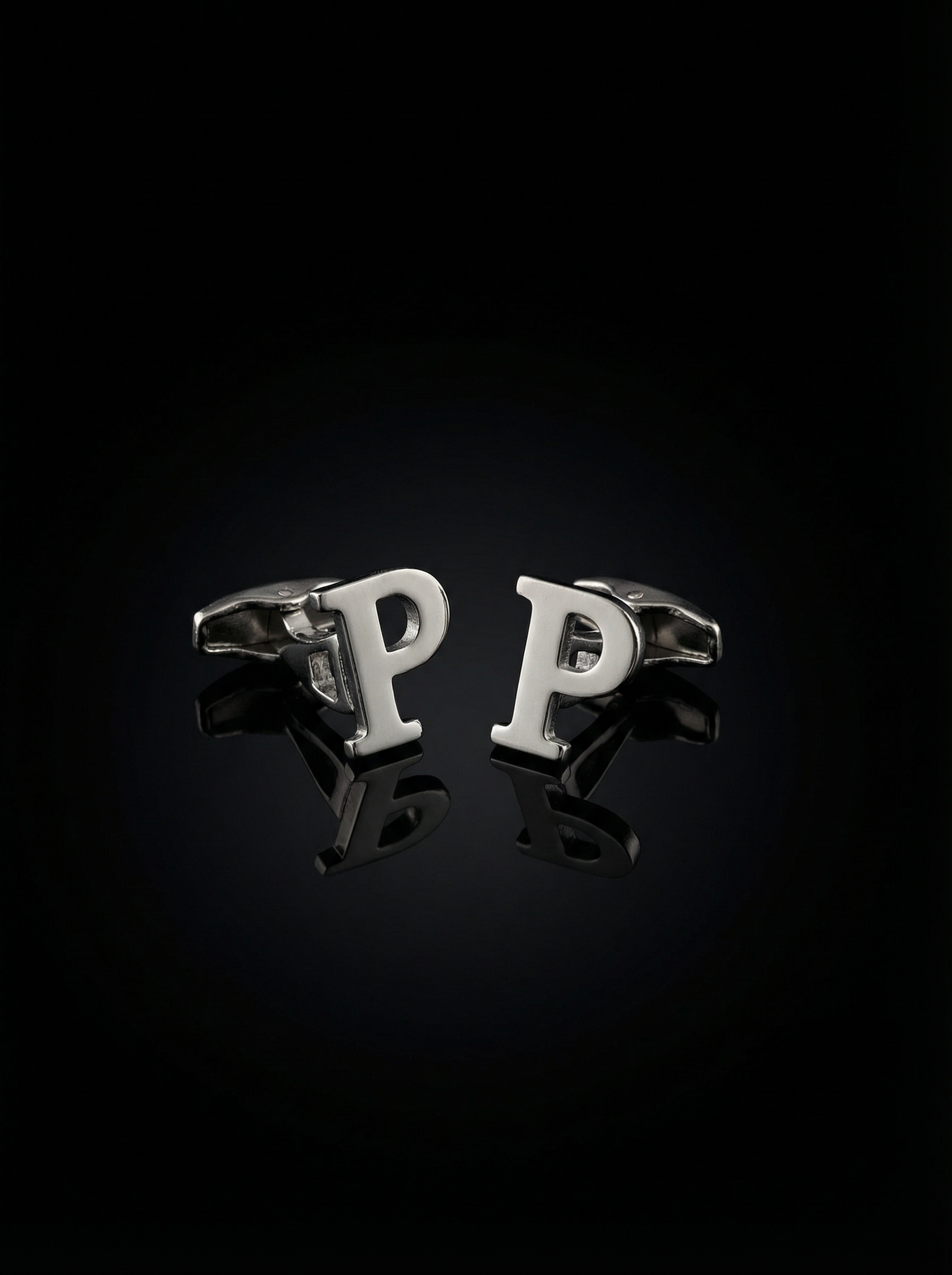 Letter P Cufflinks Tivaaro