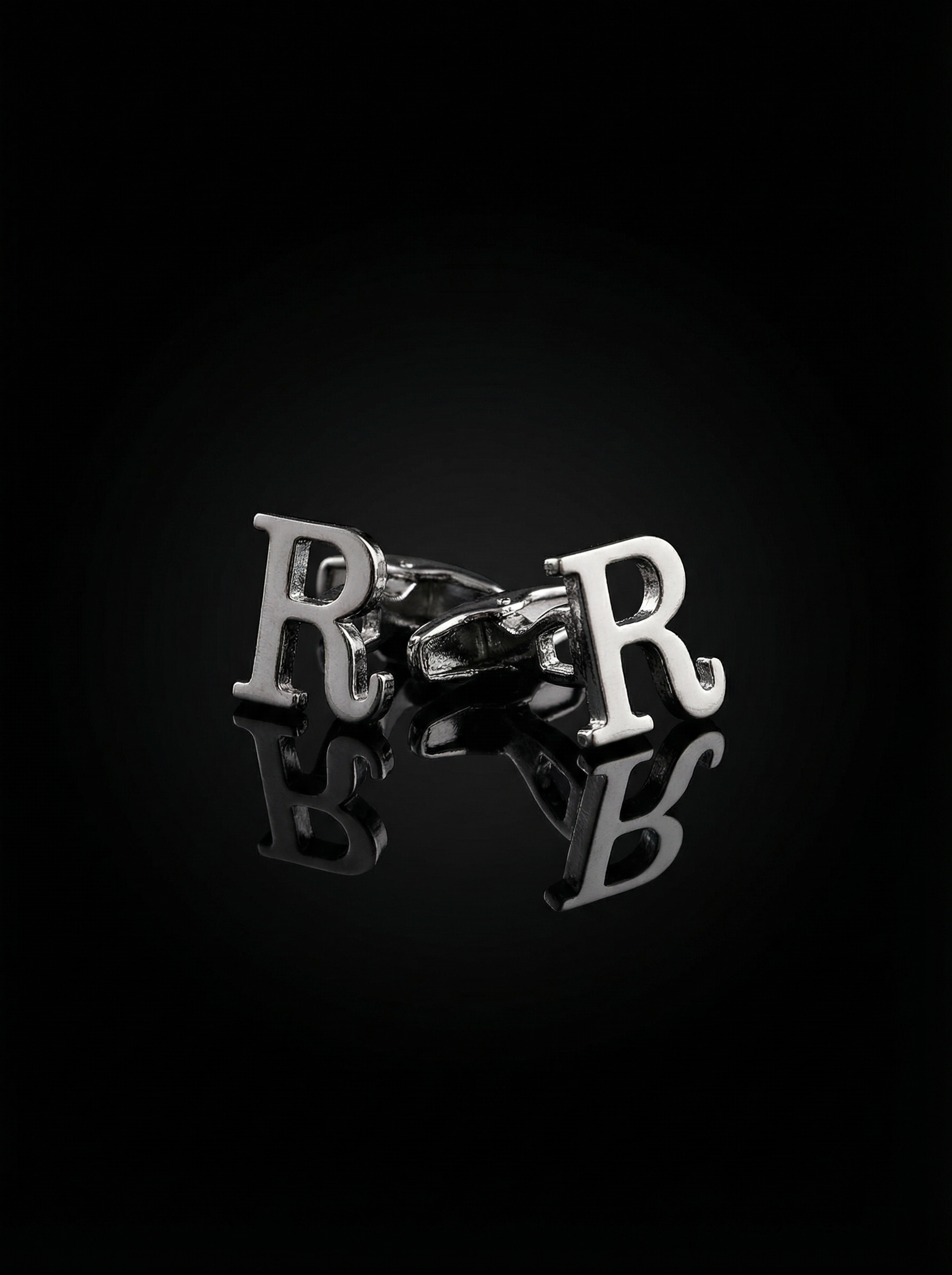 Letter R Cufflinks Tivaaro