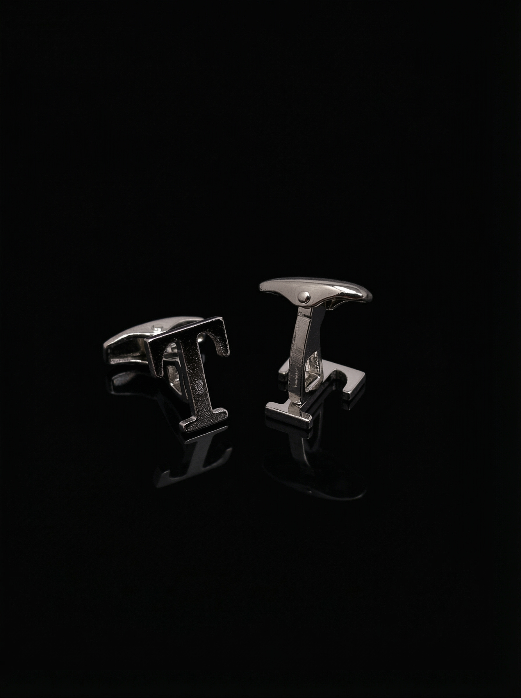 Letter T Cufflinks Tivaaro
