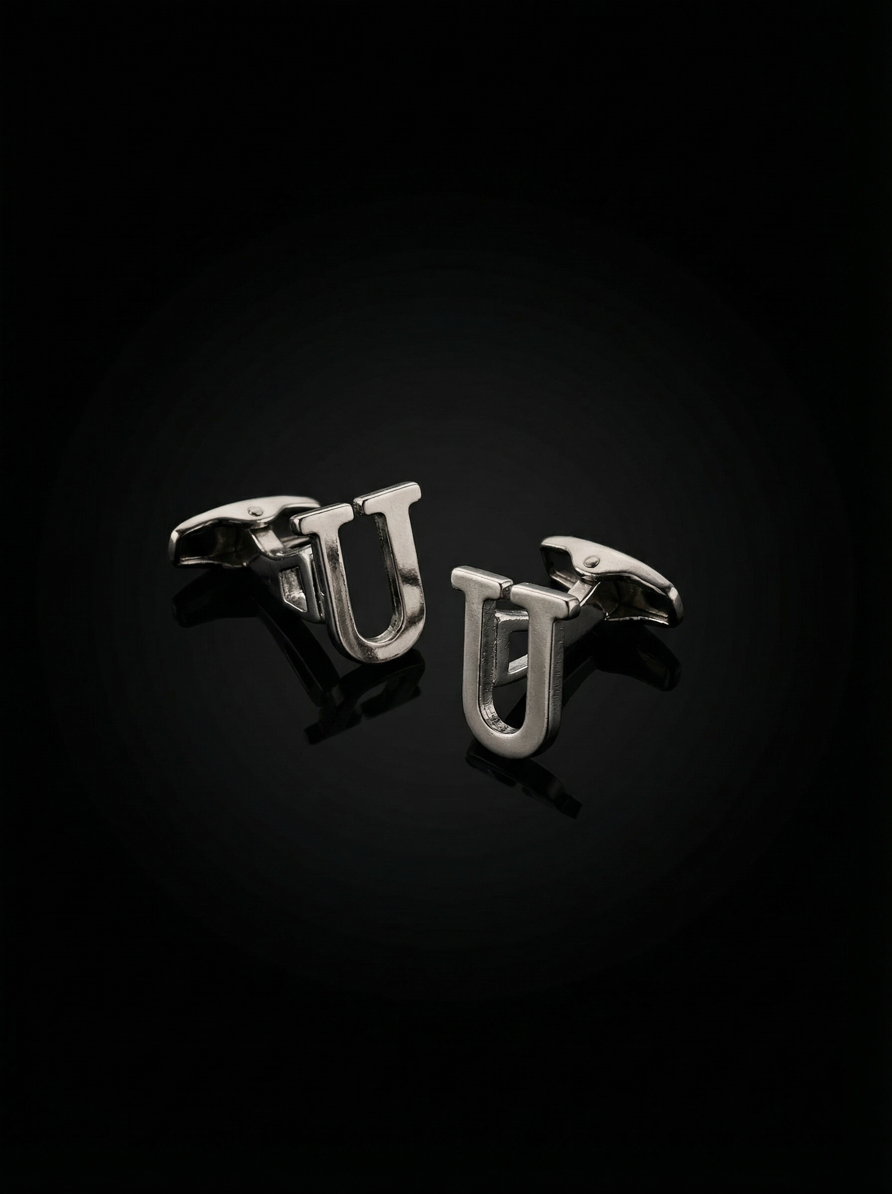 Letter U Cufflinks Tivaaro