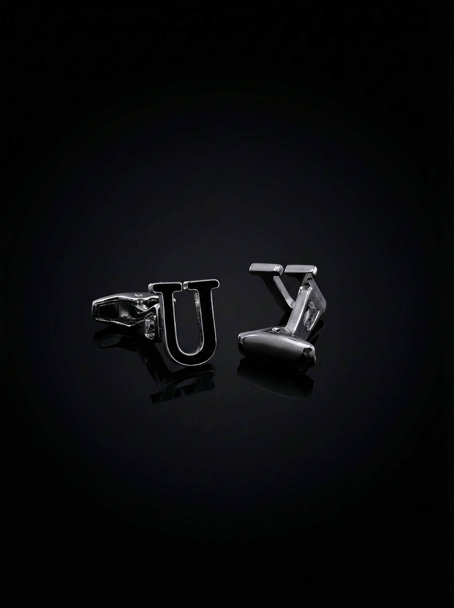 Letter U Cufflinks Tivaaro