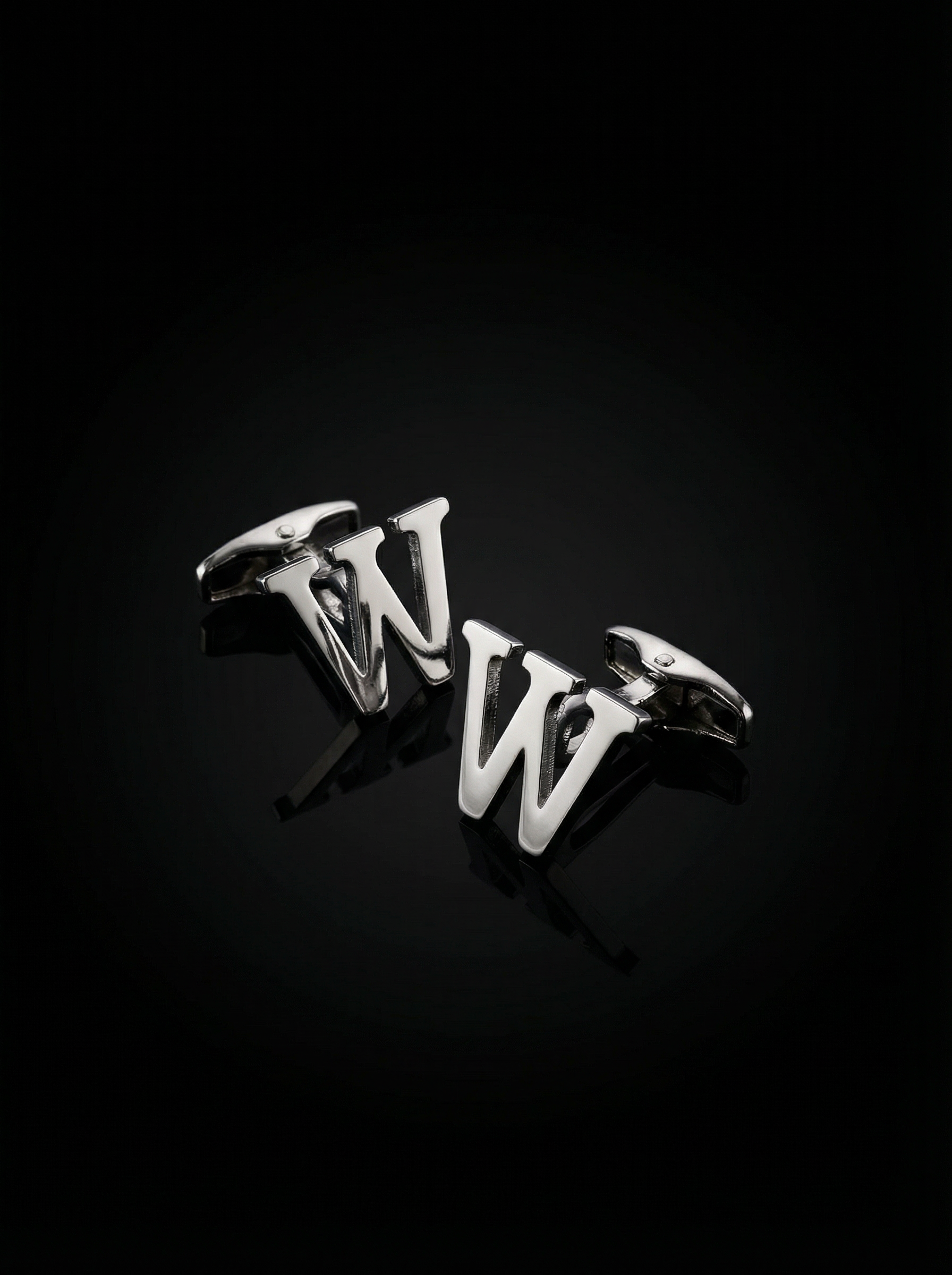 Letter W Cufflinks Tivaaro