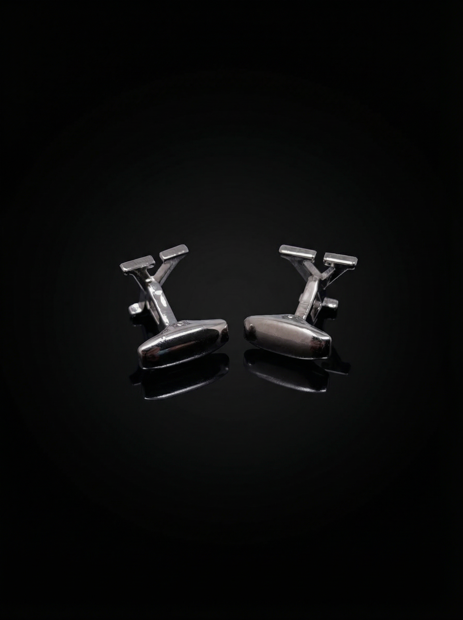 Letter Y Cufflinks Tivaaro