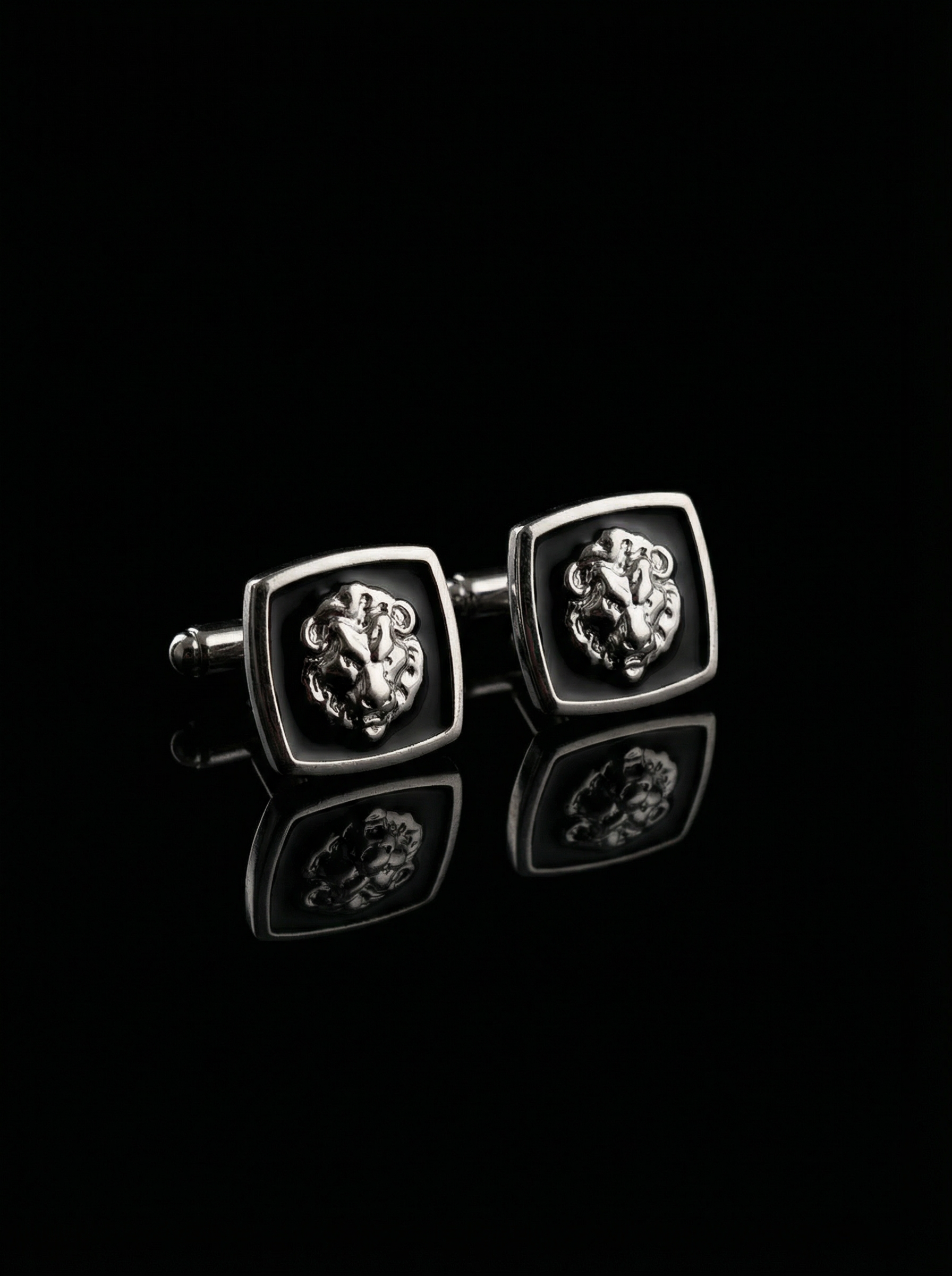 Lion Face Cufflinks Tivaaro