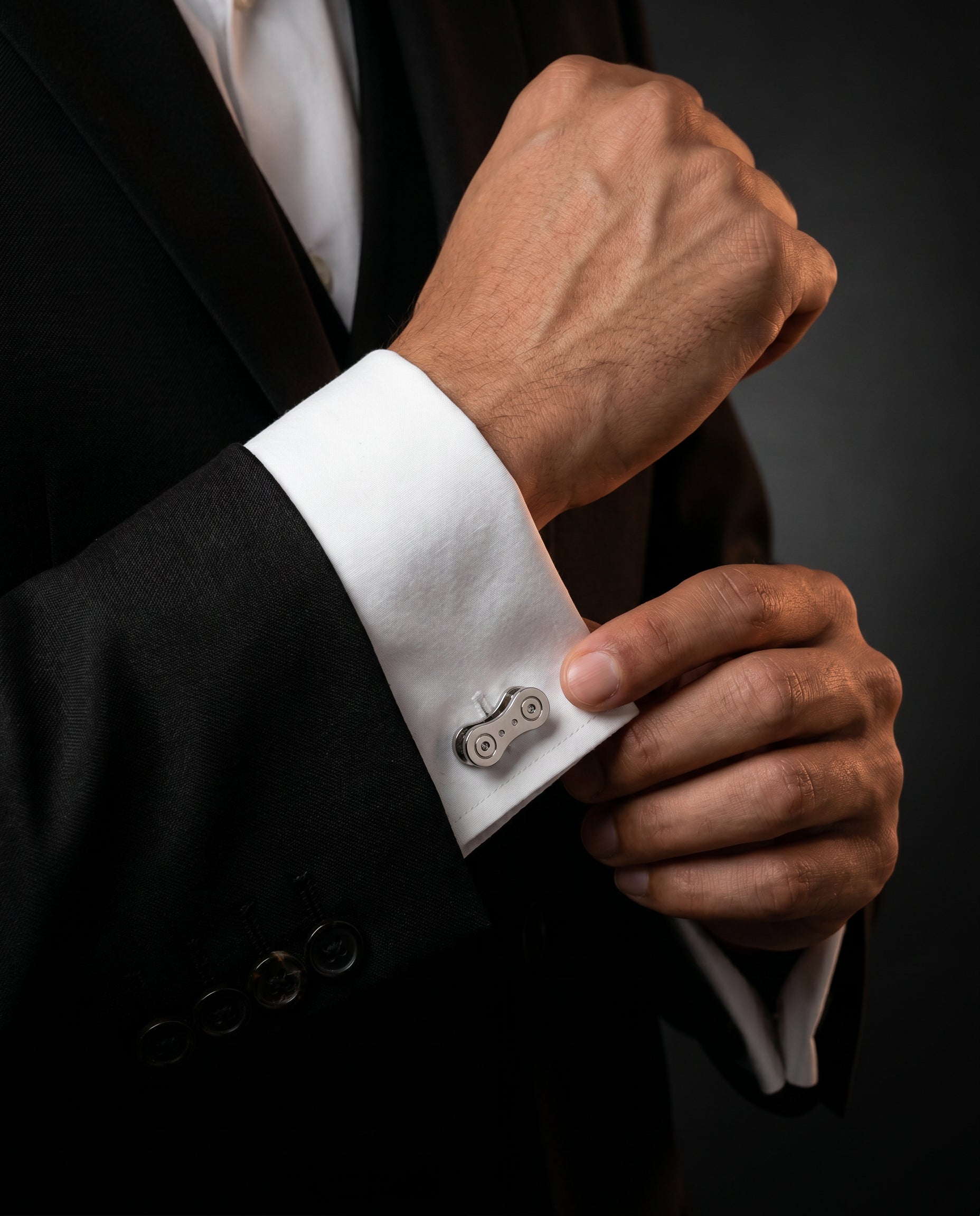 Mechanical Chain Link Cufflinks Tivaaro