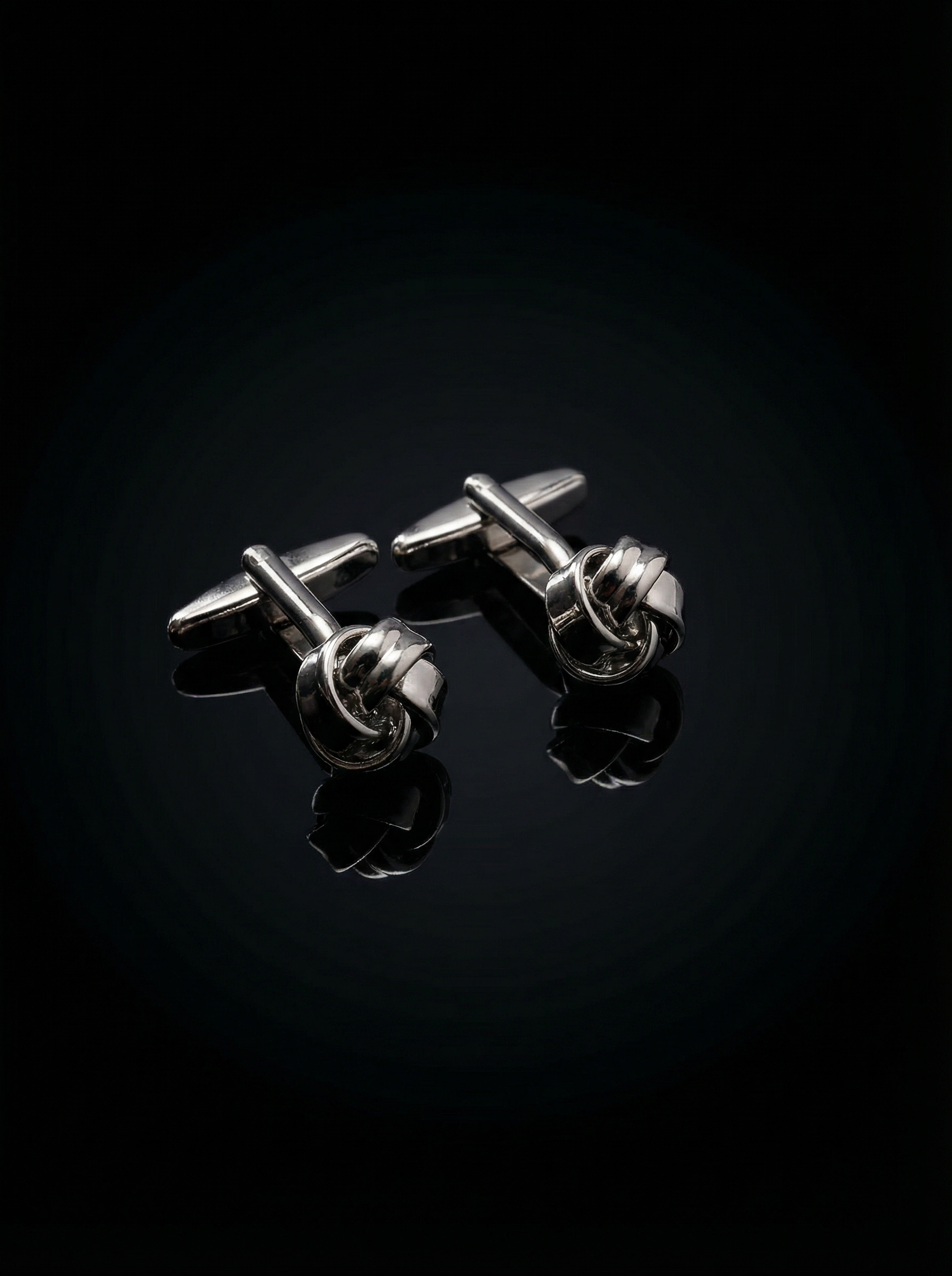 Minimalist Knot Cufflinks Tivaaro