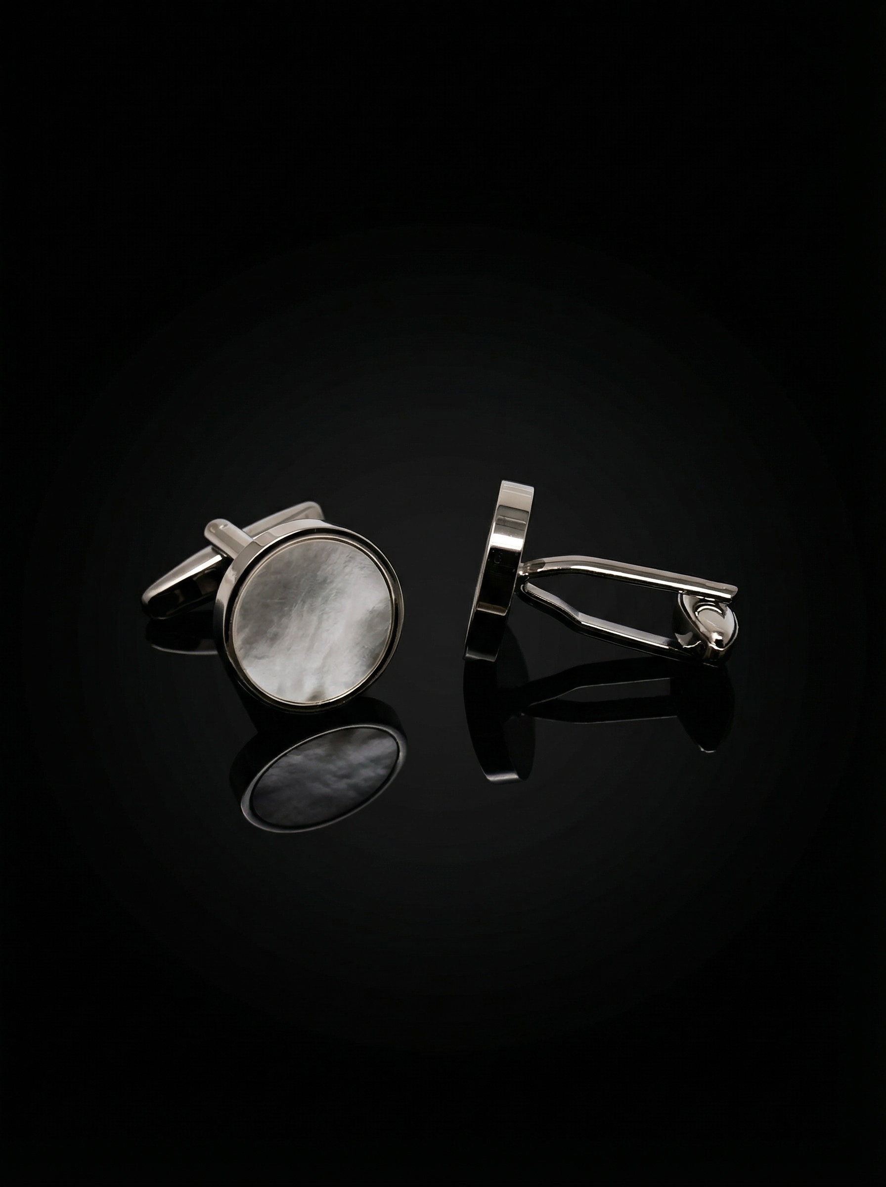 Mother of Pearl Cufflinks Tivaaro