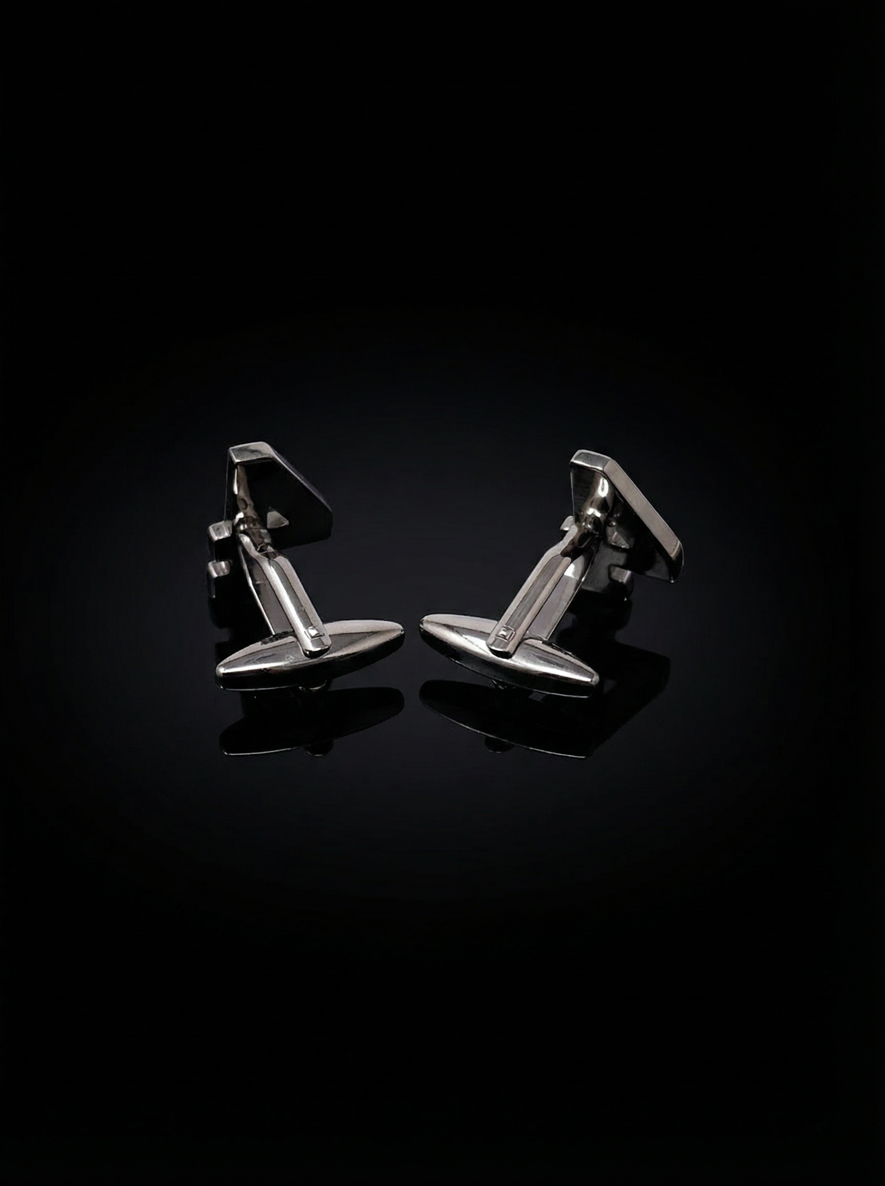 Number 4 Cufflinks Tivaaro