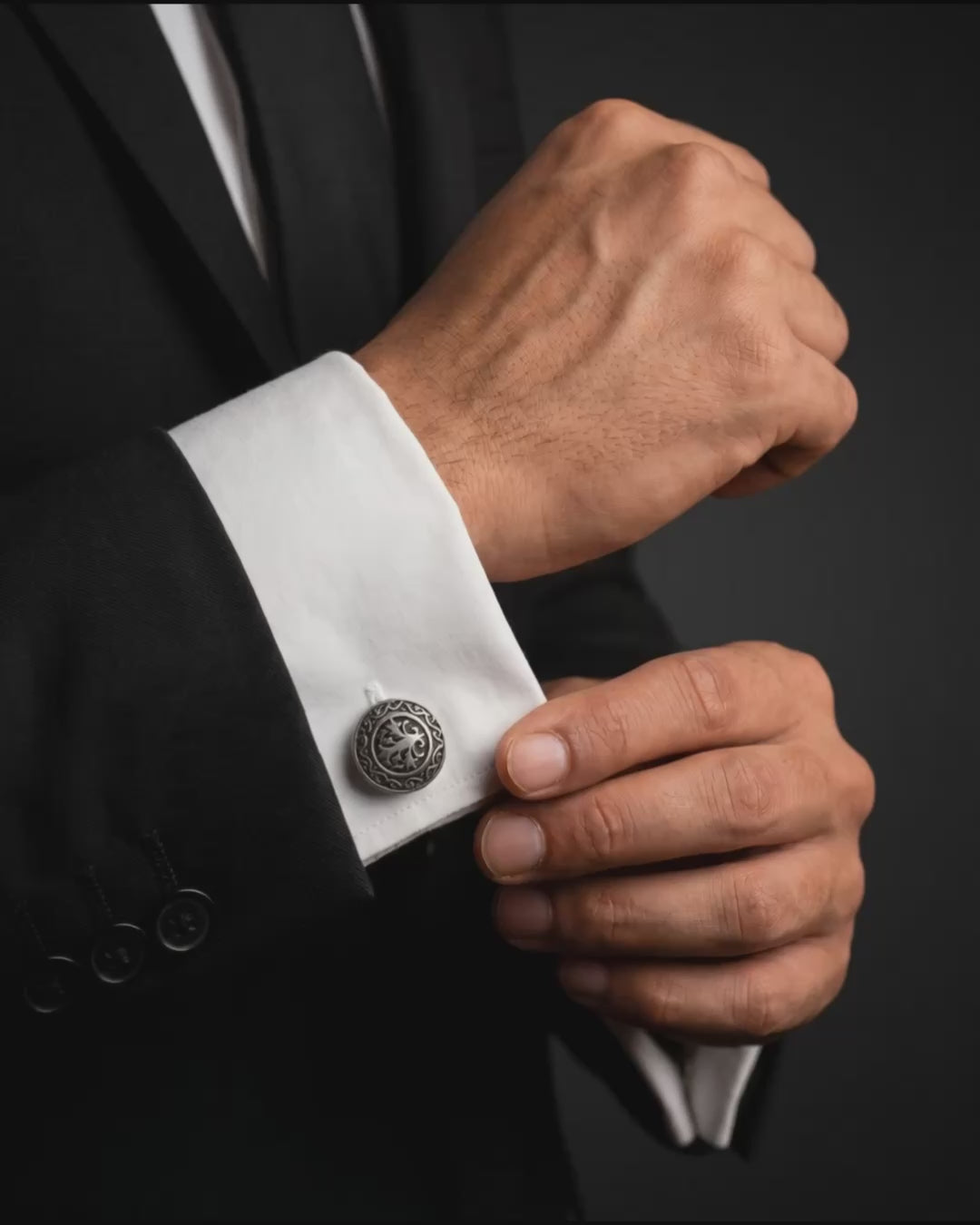 Load video: Intricate Ornate Cufflinks Video
