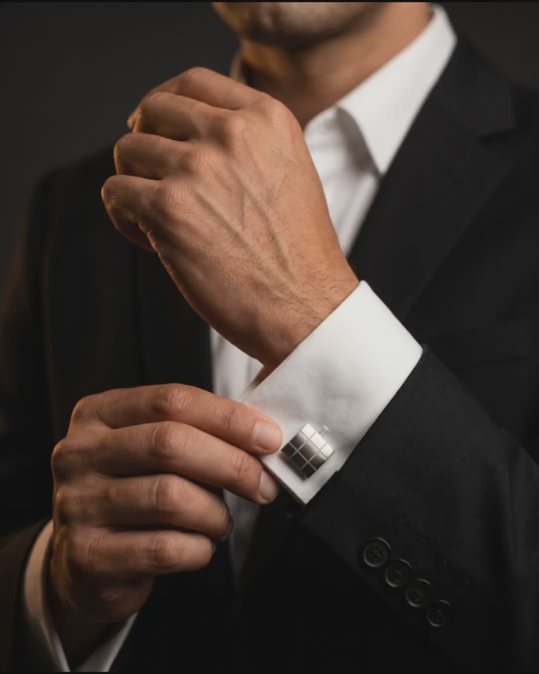 Load video: Convex Grid Cufflinks Video