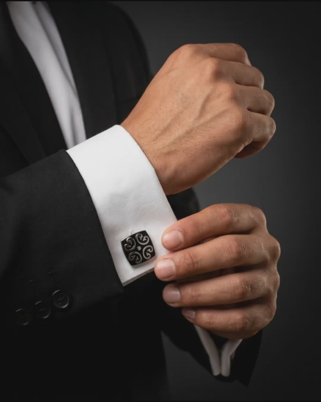 Load video: Curved Scroll Cufflinks Video
