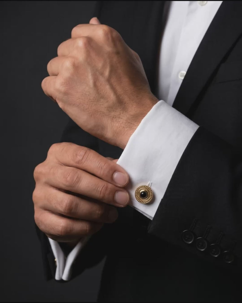 gold-ornate-black-center-cufflinks-1322B-111.mp4