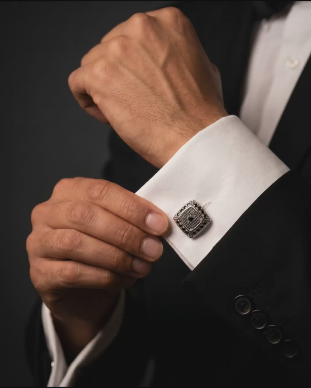Load video: Architectural Lattice Grid Cufflinks