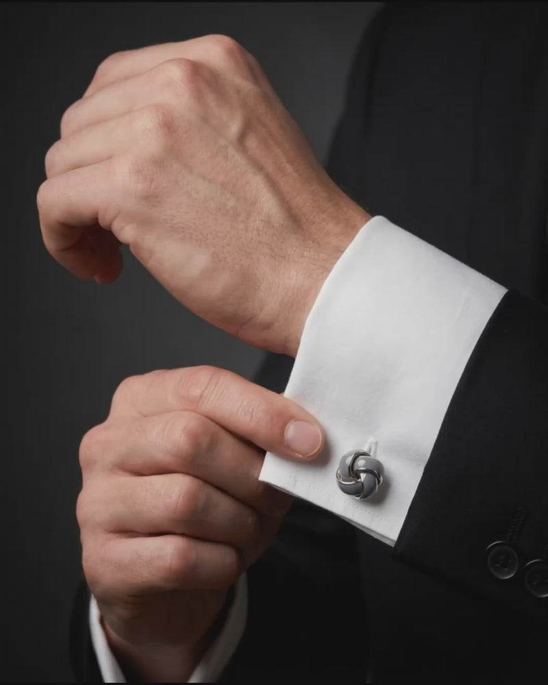 grey-knot-cufflinks-1112-666.mp4