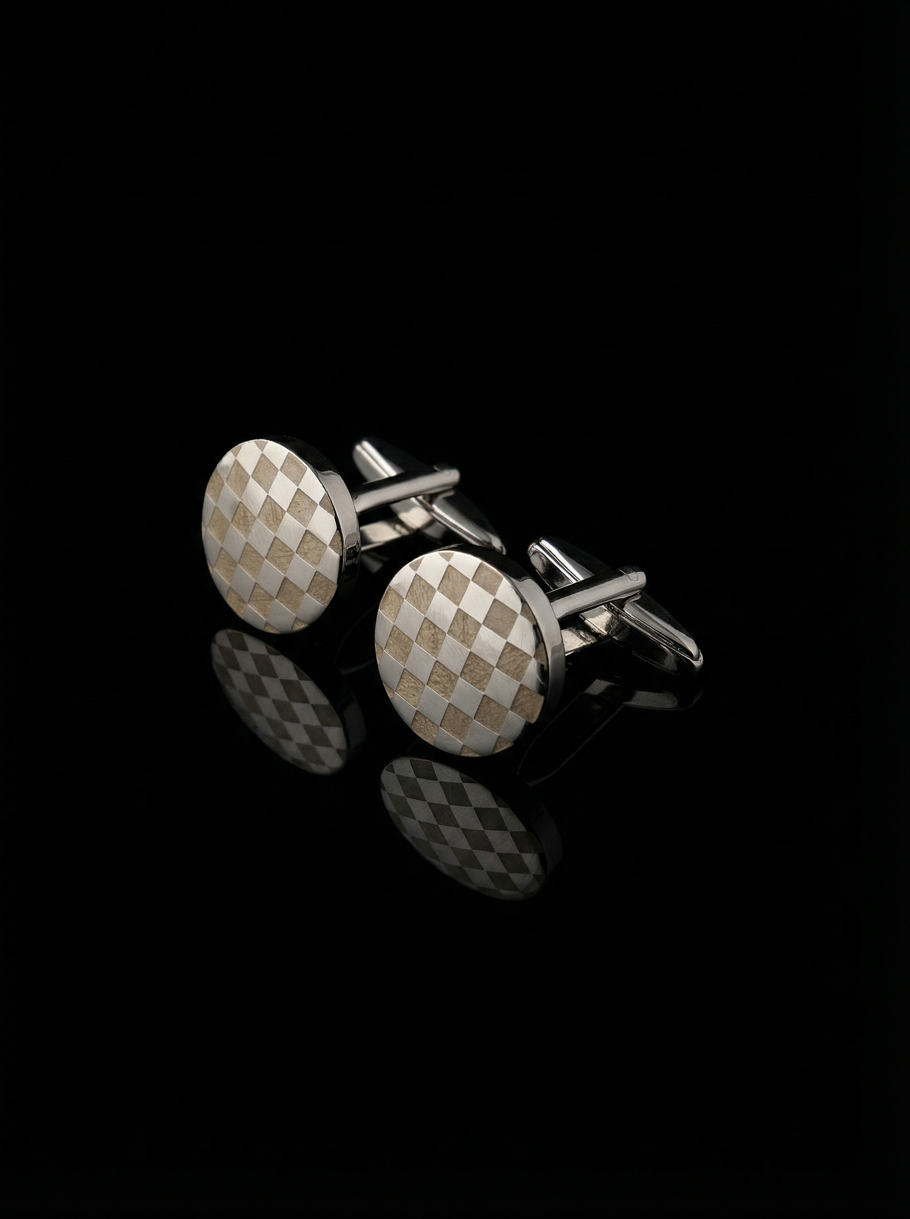 Round Checkerboard Cufflinks Tivaaro