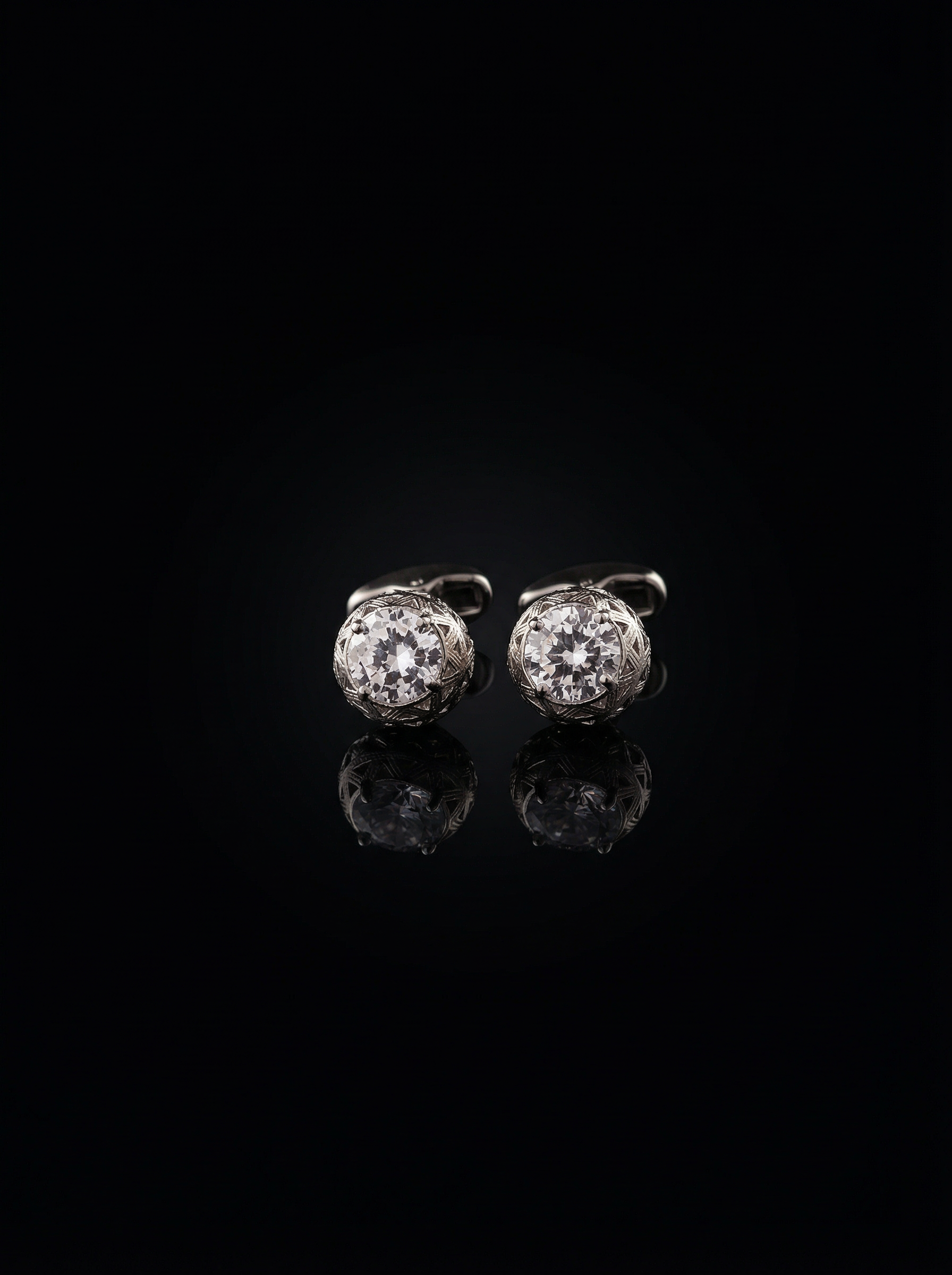Round Solitaire Crystal Cufflinks Tivaaro