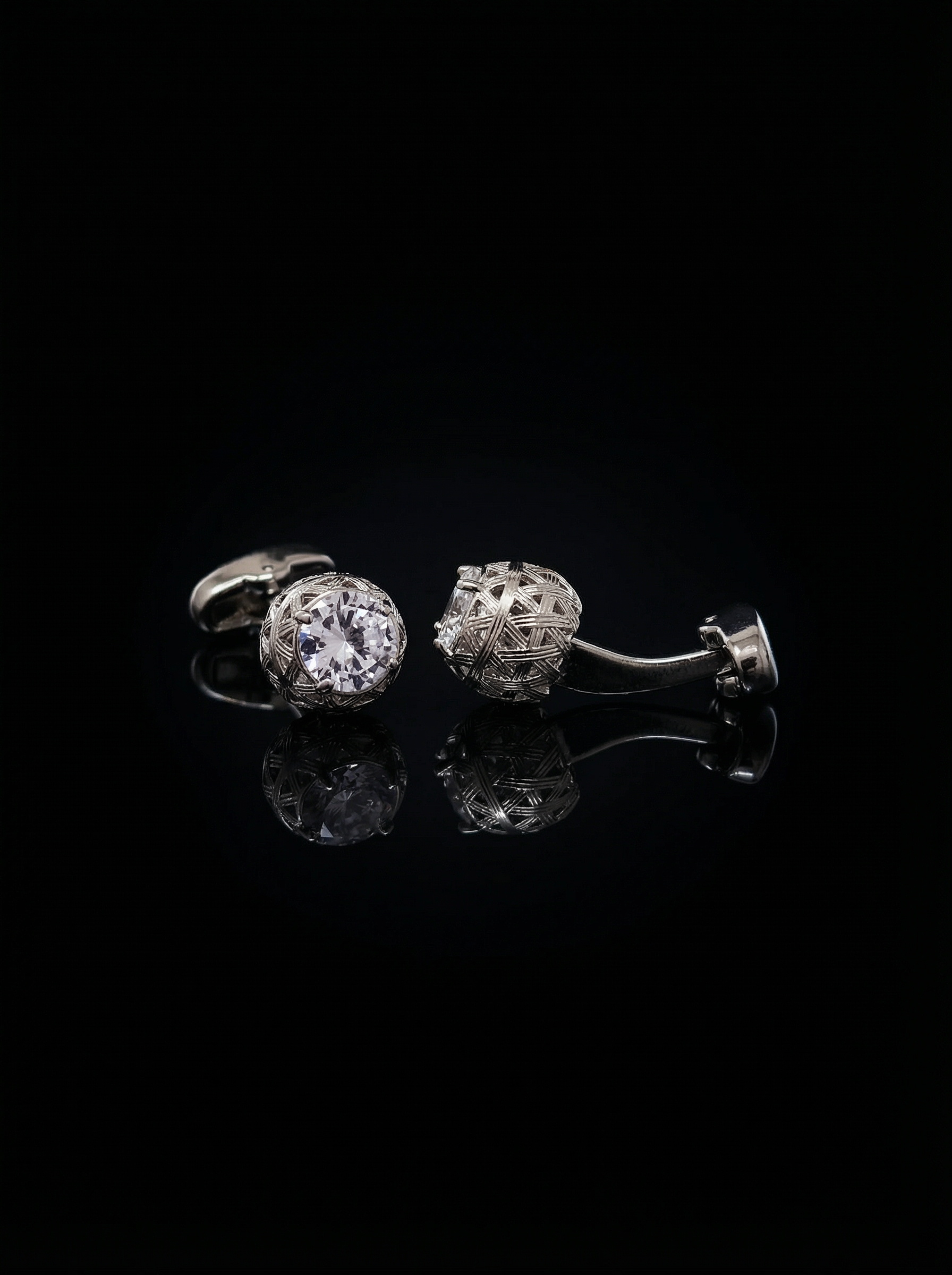 Round Solitaire Crystal Cufflinks Tivaaro