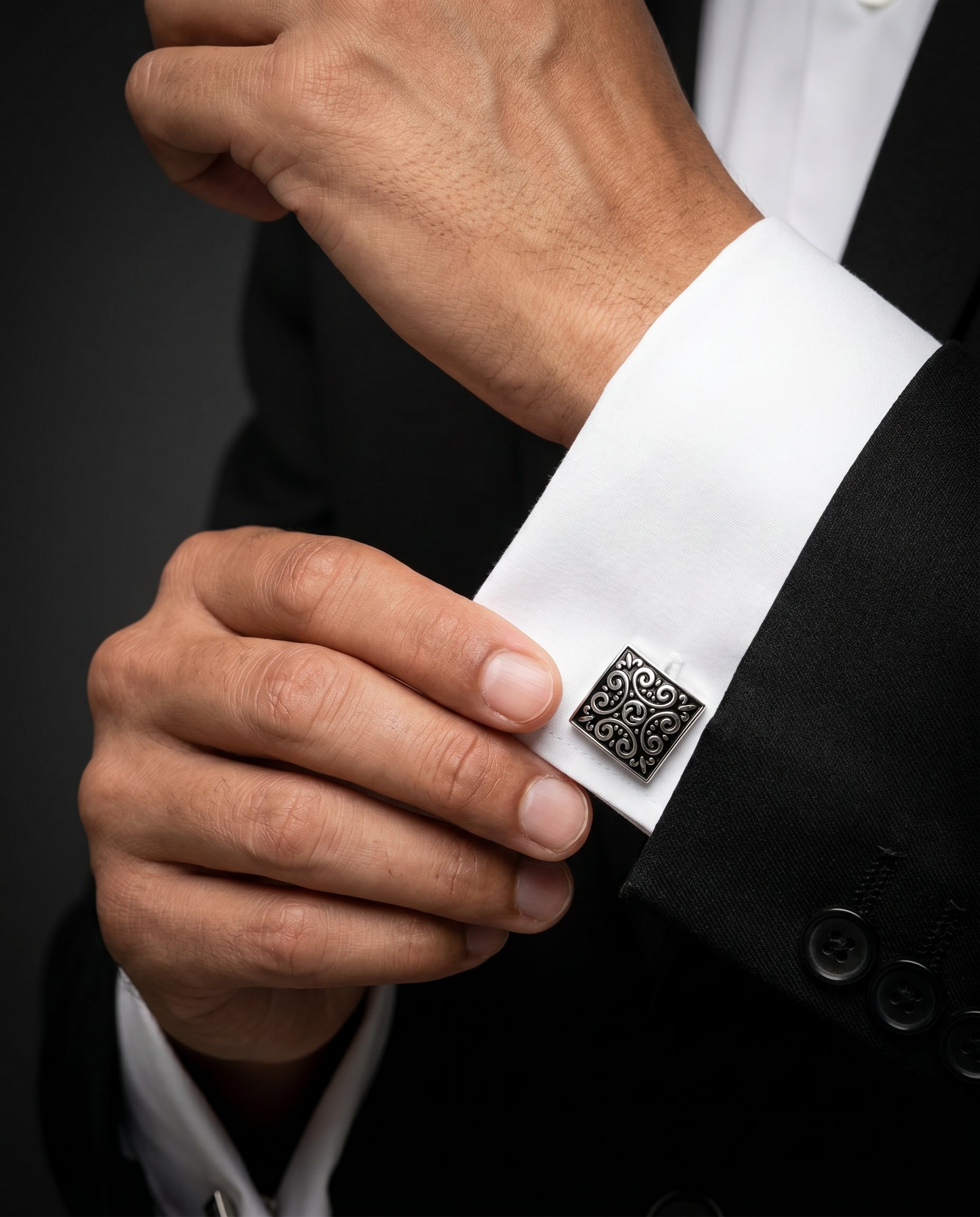 Scroll Pattern Cufflinks