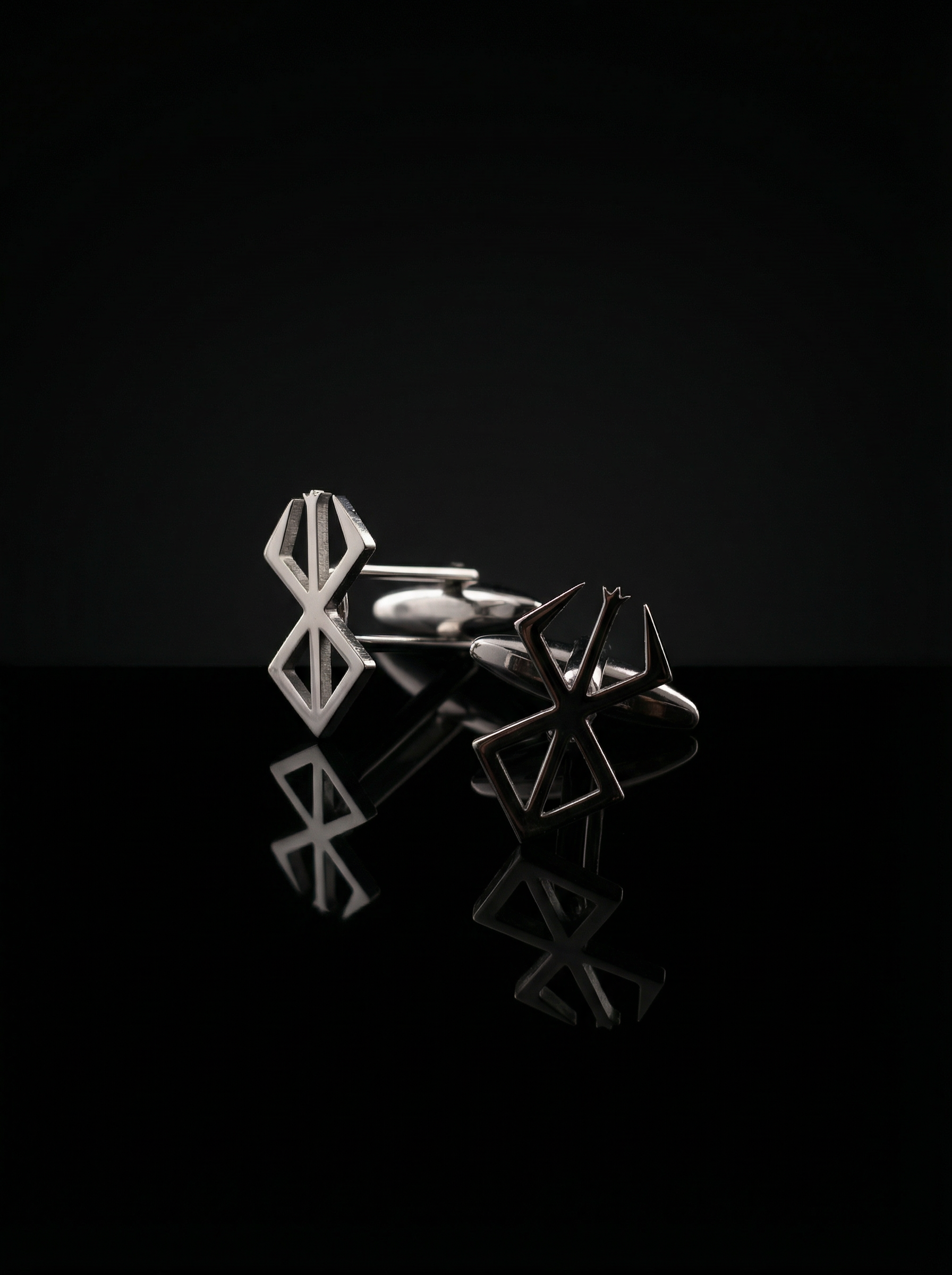 Silver Geometric Openwork Cufflinks Tivaaro