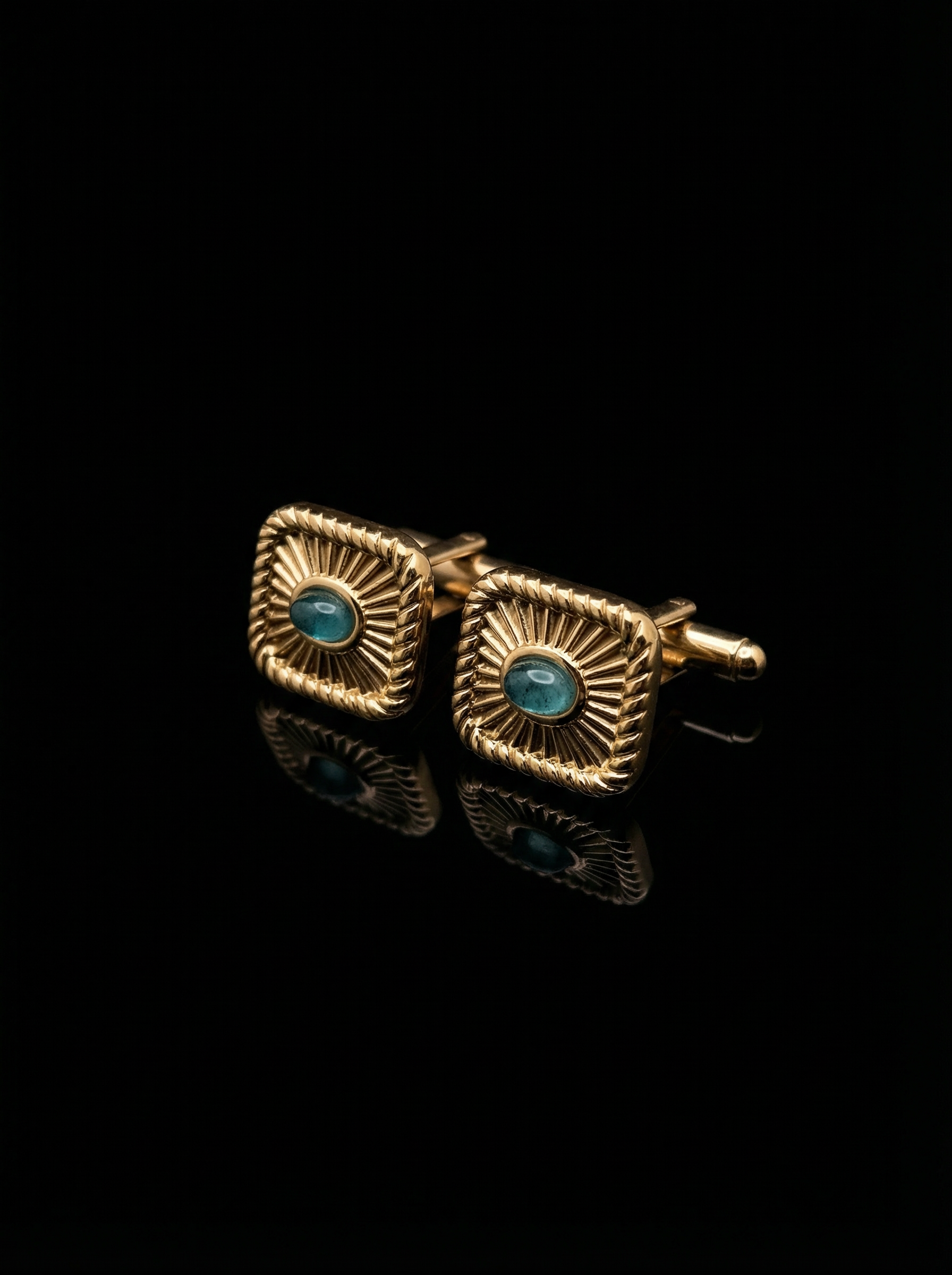 Sunburst Blue Gemstone Cufflinks Tivaaro
