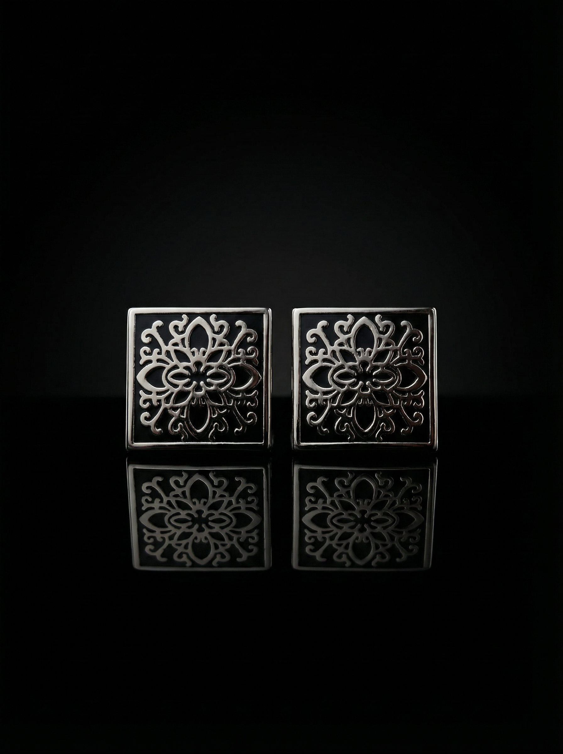 Symmetrical Swirl Cufflinks Tivaaro