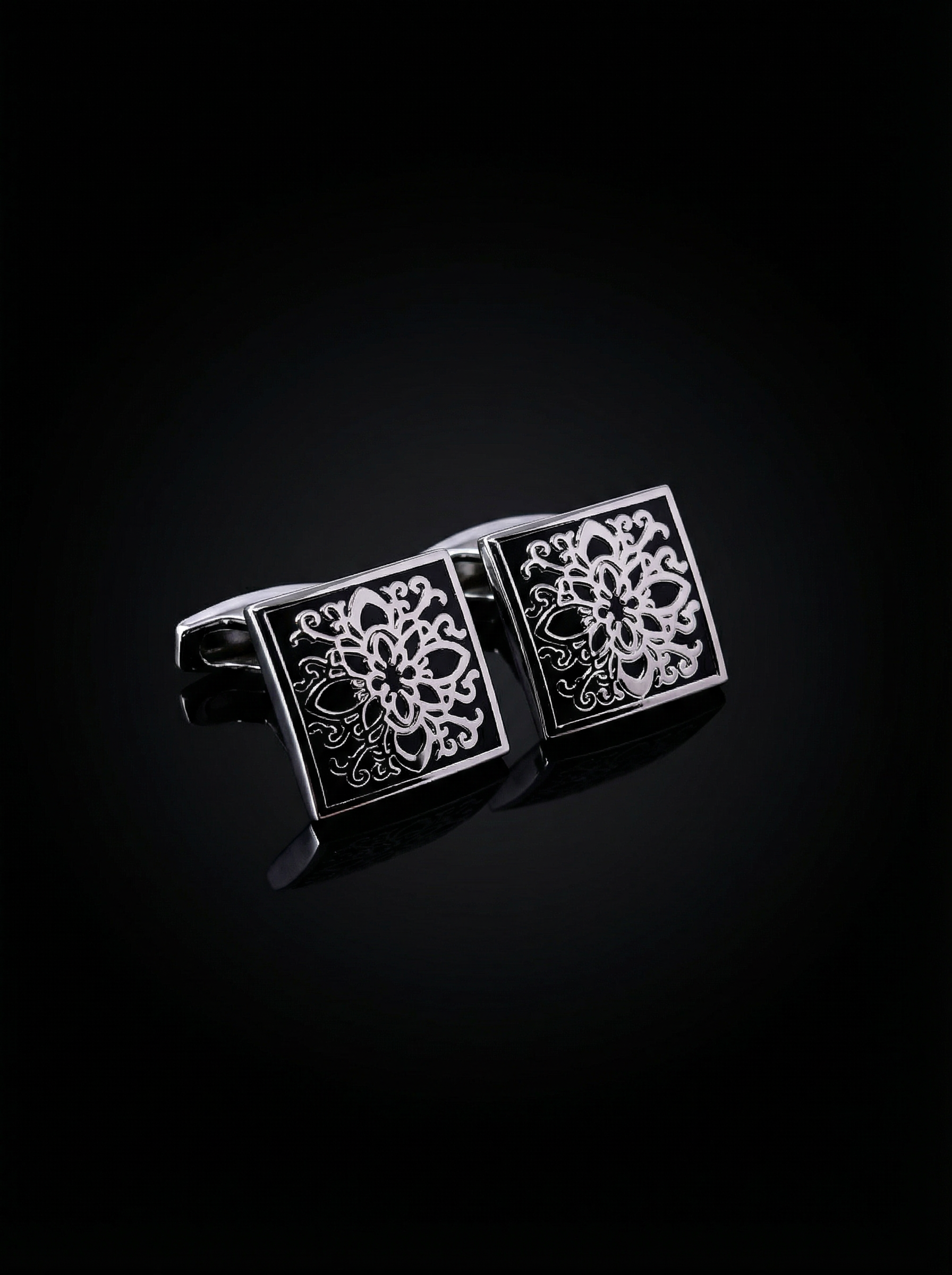 Symmetrical Swirl Cufflinks Tivaaro