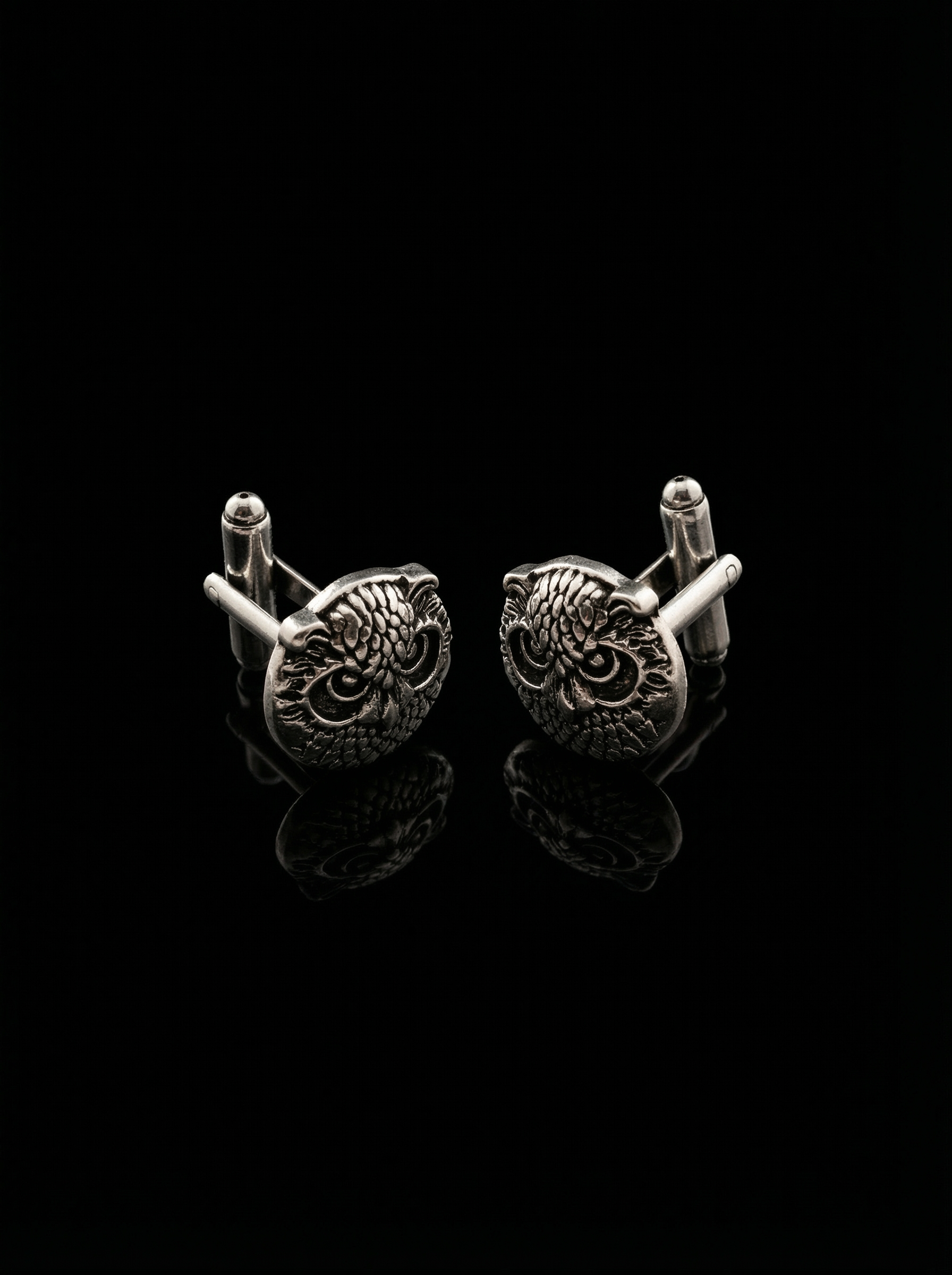 Textured Owl Face Cufflinks Tivaaro
