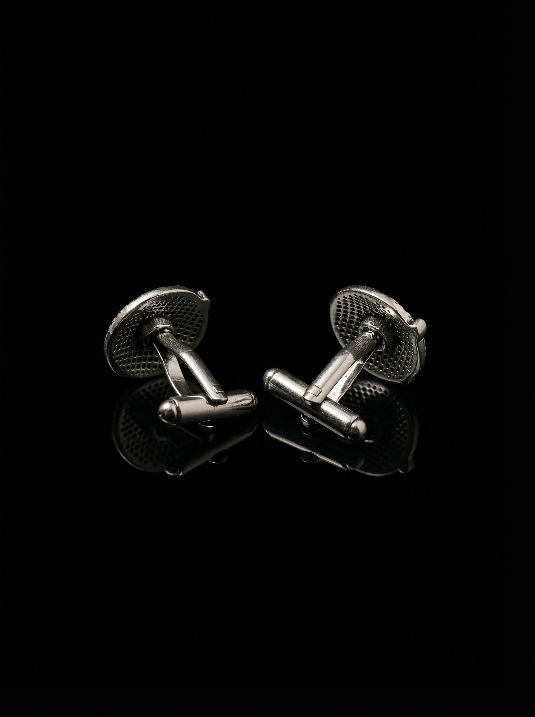 Textured Owl Face Cufflinks Tivaaro