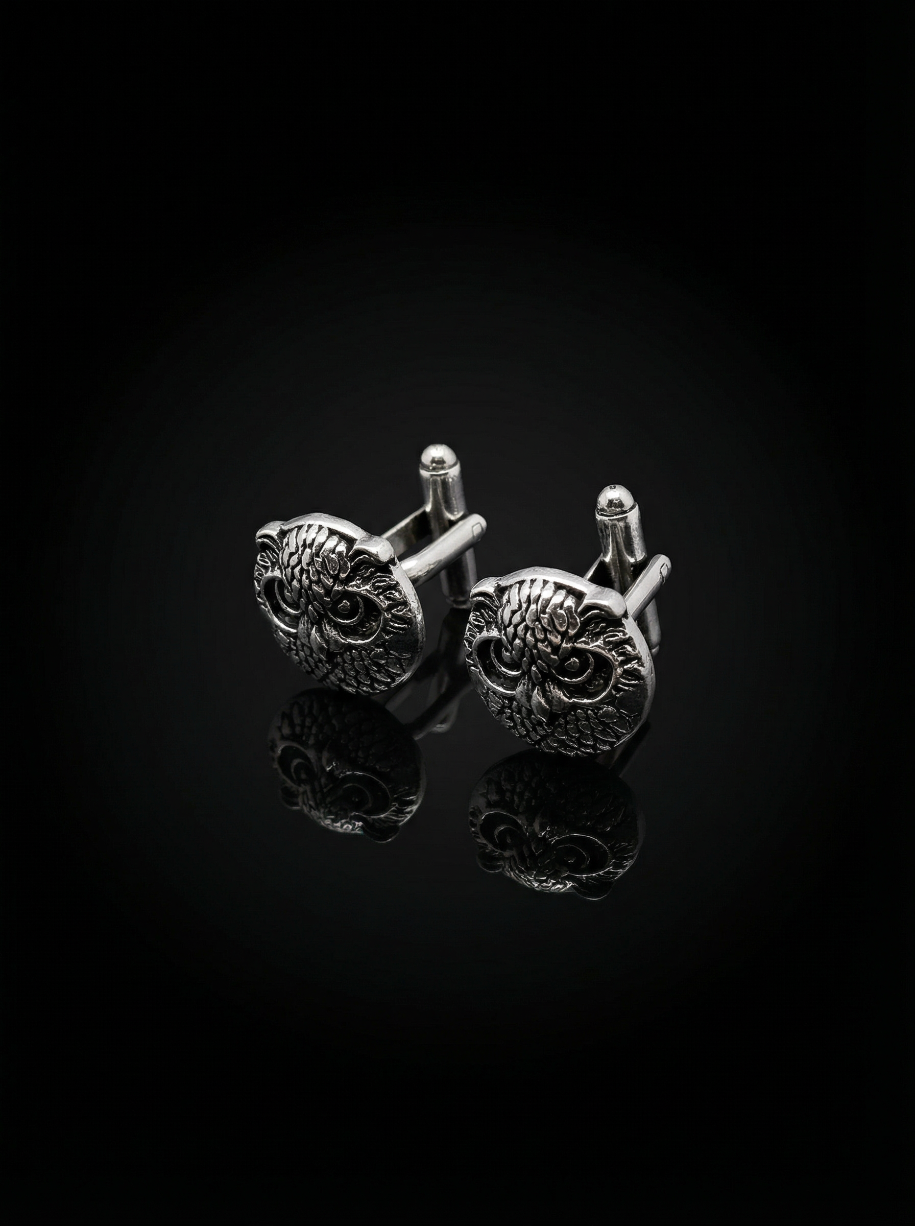 Textured Owl Face Cufflinks Tivaaro