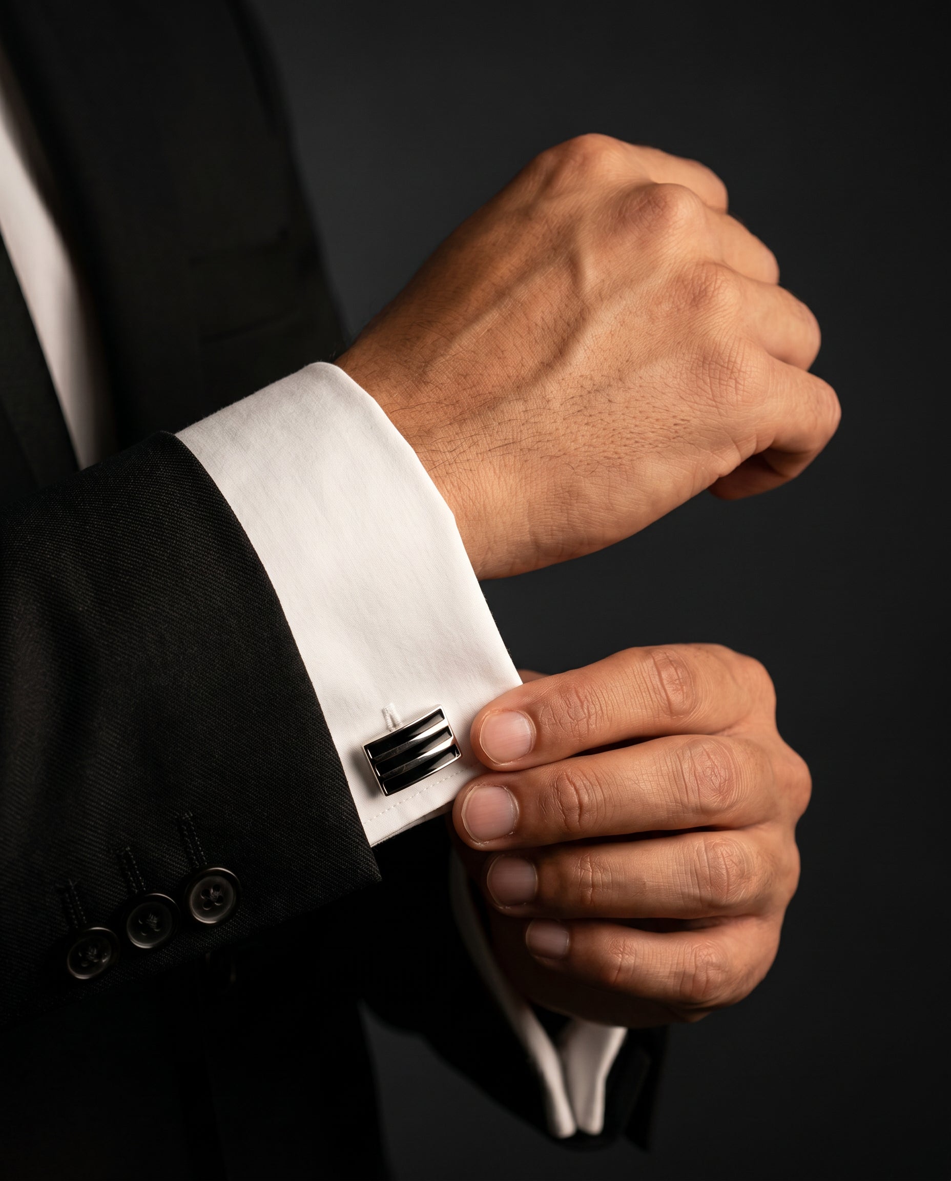 Tiered Black Bar Cufflinks Tivaaro