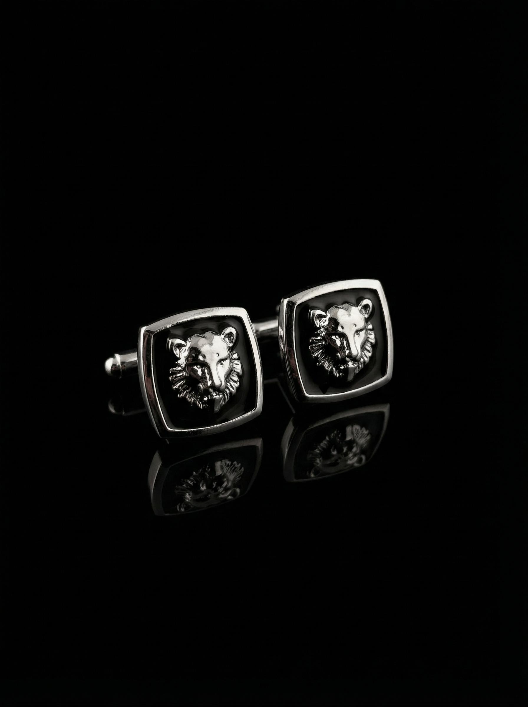 Tiger Emblem Cufflinks Tivaaro