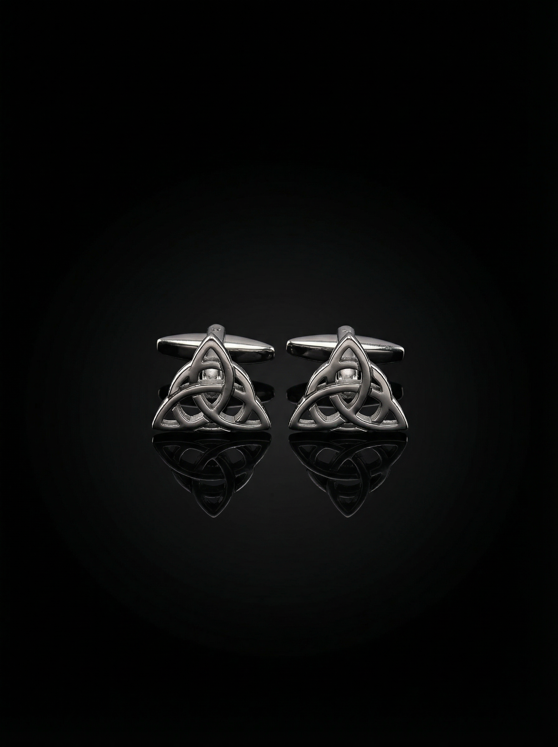 Trinity Knot Cufflinks Tivaaro