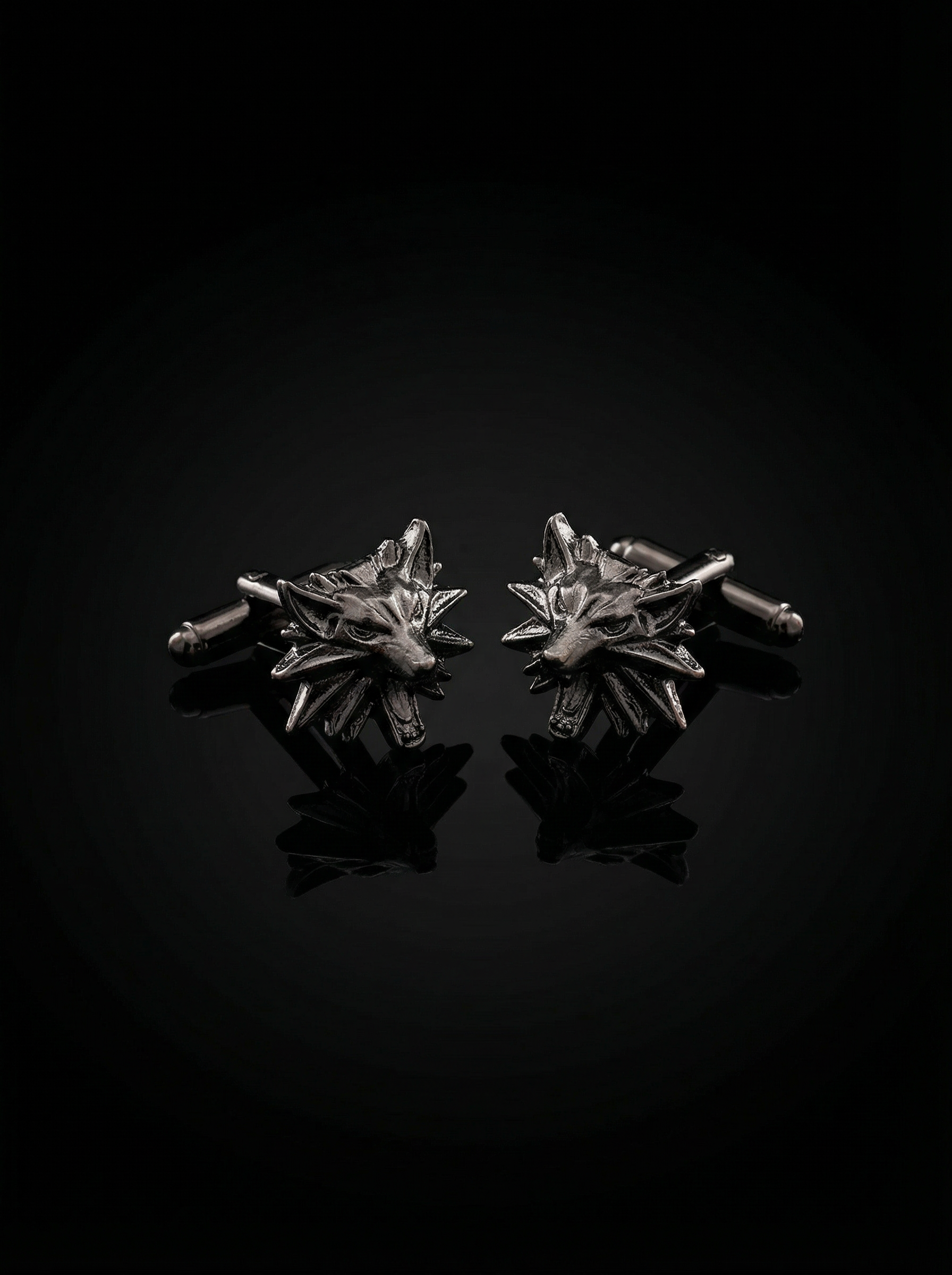 Wolf Head Cufflinks Tivaaro