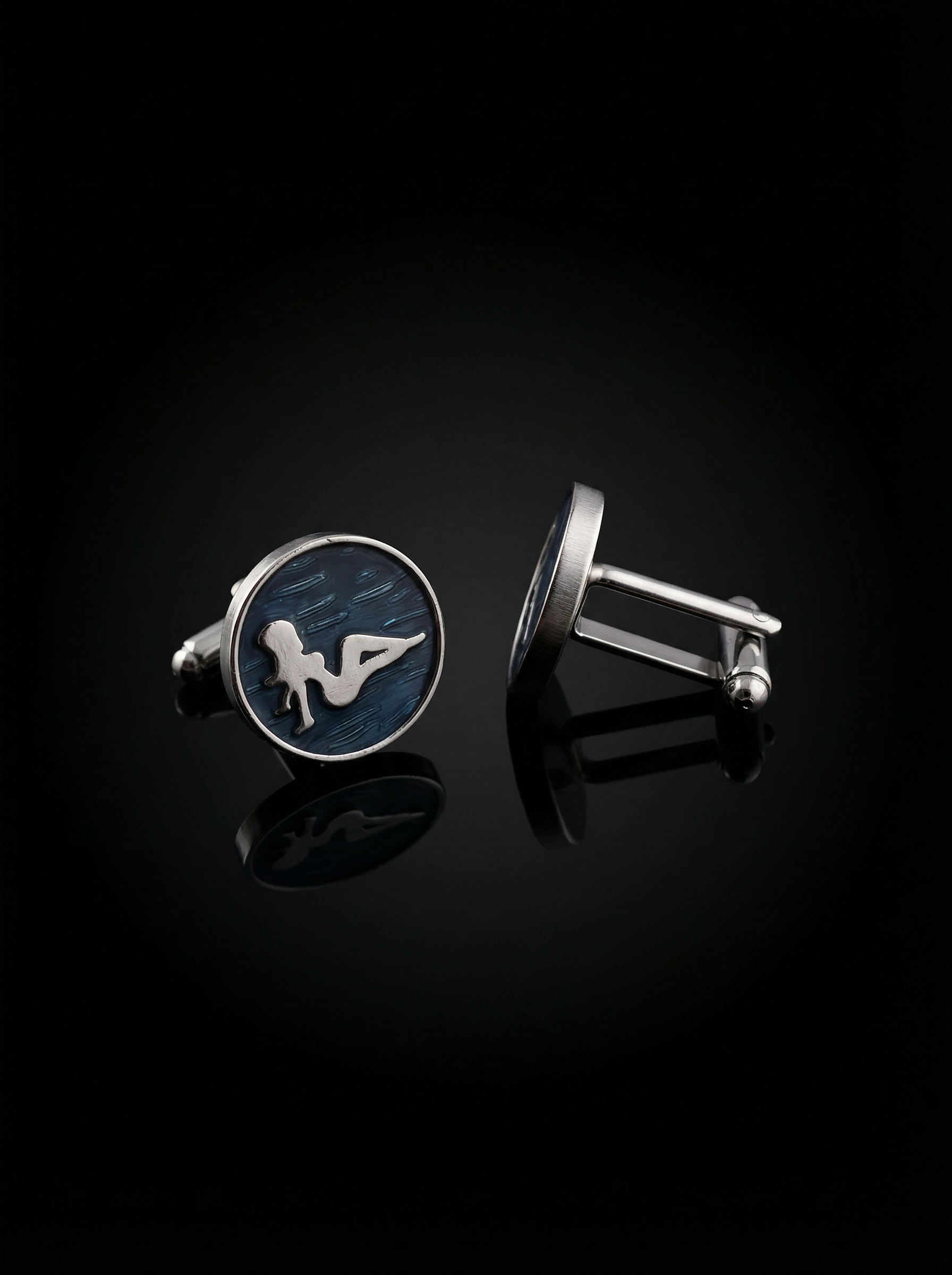 Women on Blue Cufflinks Tivaaro
